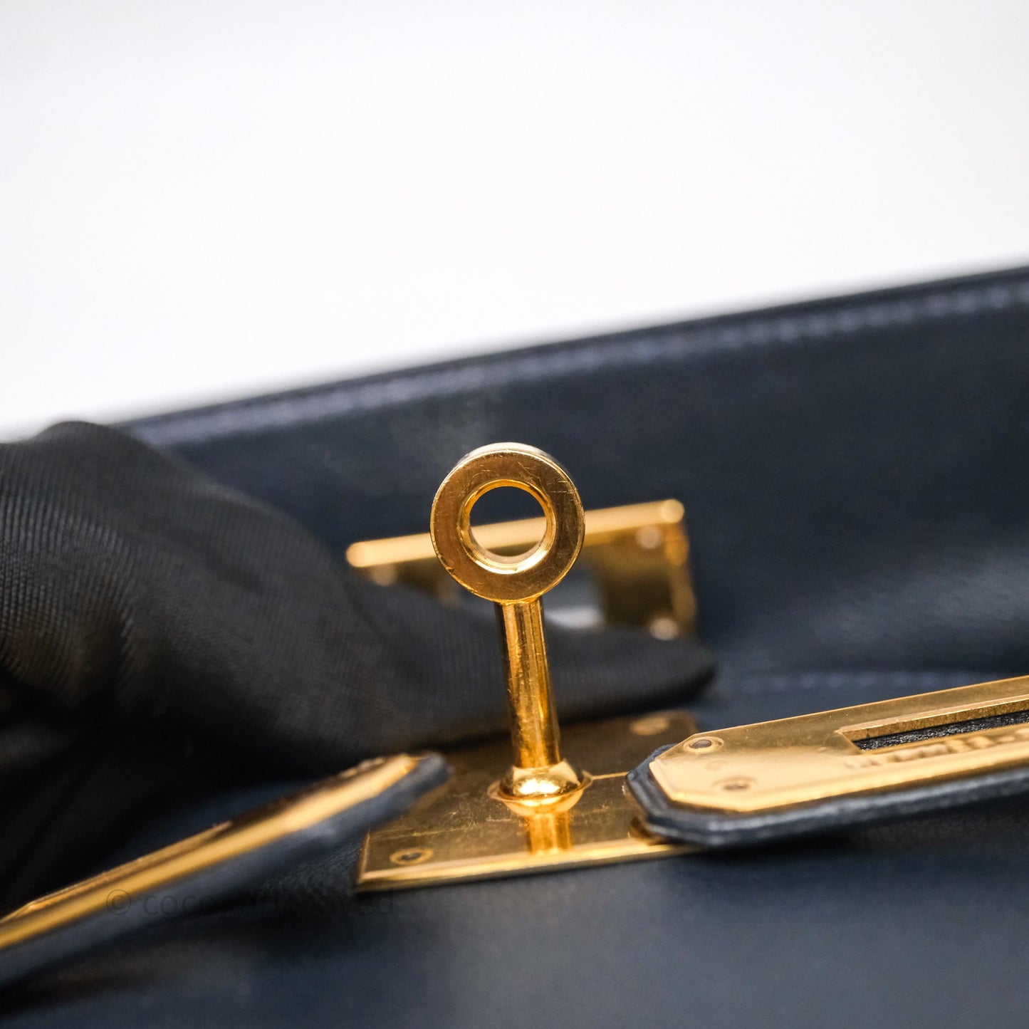 Hermes Kelly 28 Retourne Bleu Nuit 2Z Gold Hardware