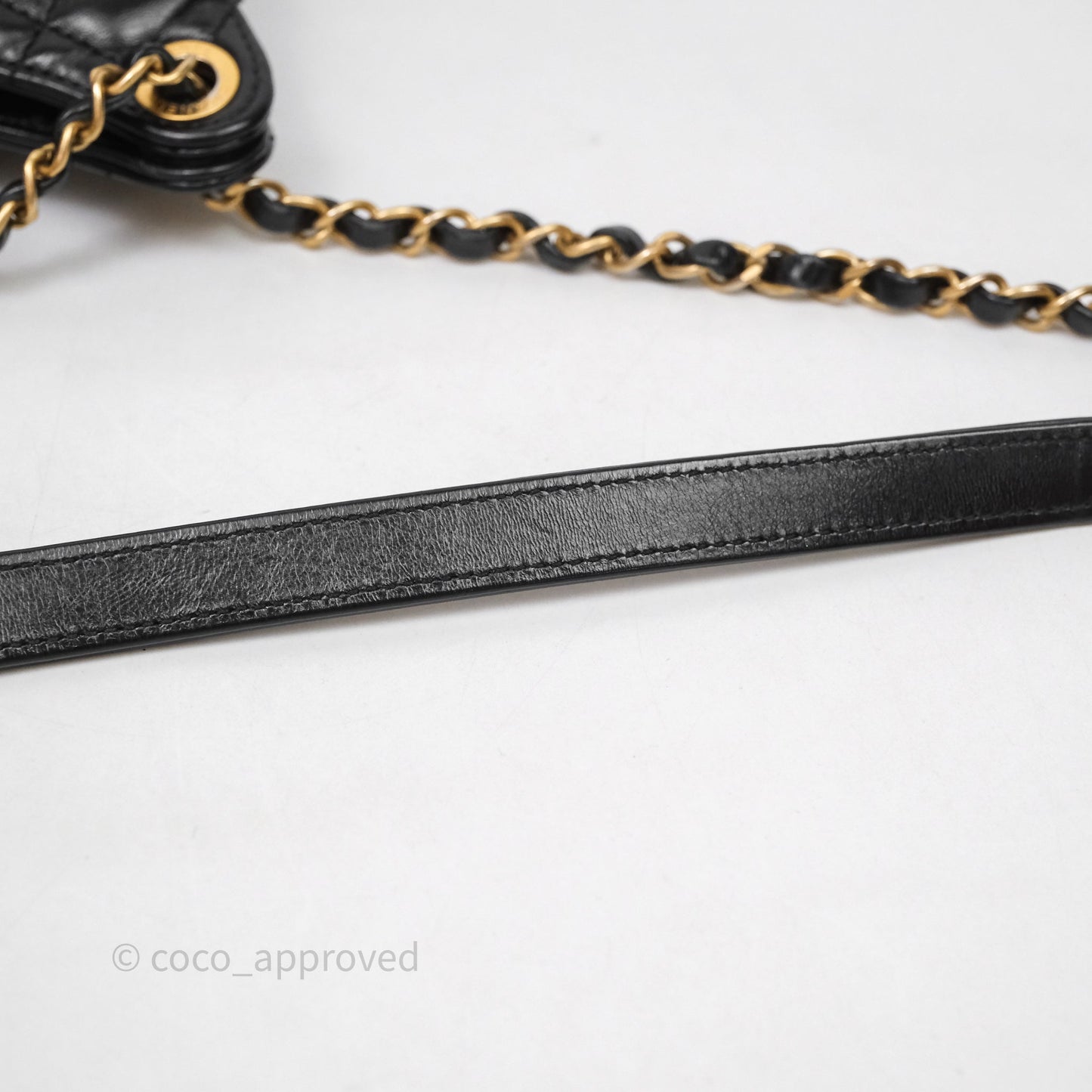 Chanel Medium Wavy CC Hobo Black Shiny Crumpled Calfskin Aged Gold Hardware