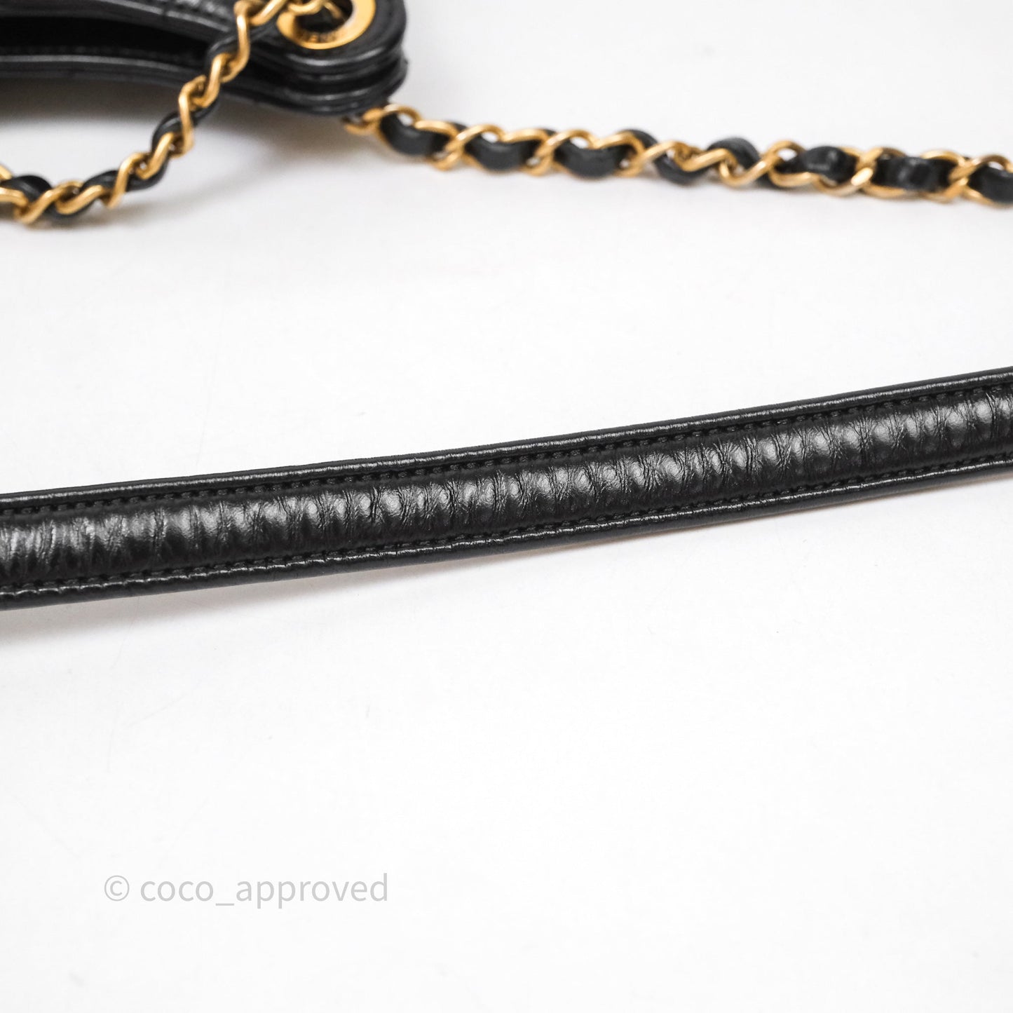 Chanel Medium Wavy CC Hobo Black Shiny Crumpled Calfskin Aged Gold Hardware