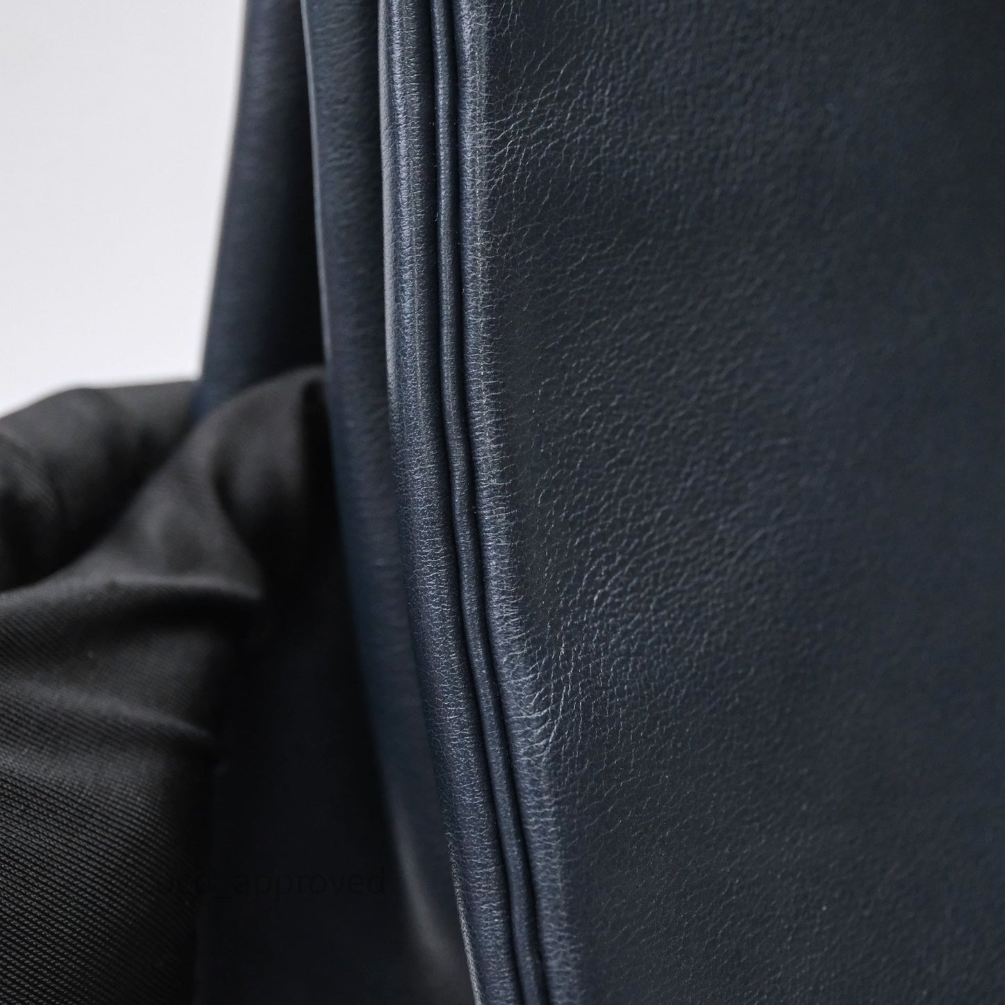 Hermes Kelly 28 Retourne Bleu Nuit 2Z Gold Hardware