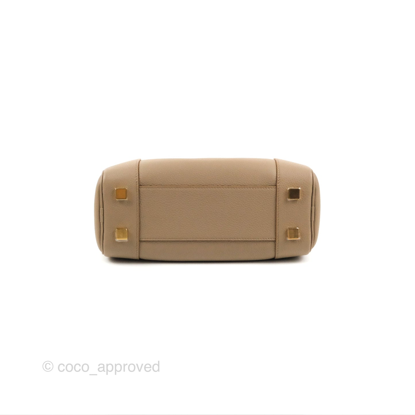 Loewe Amazona 23 Bag Sand Soft Grained Calfskin