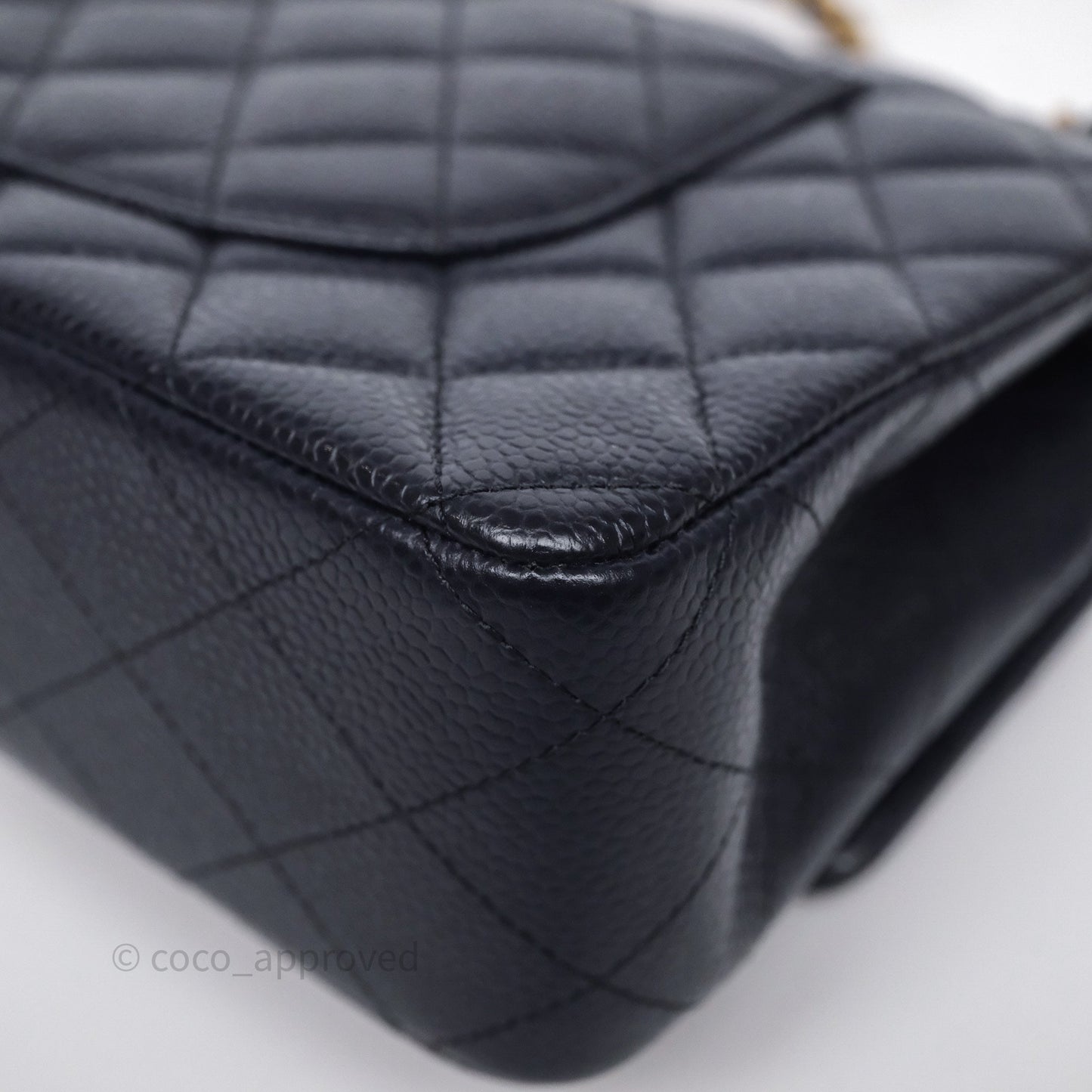 Chanel Classic M/L Medium Flap Quilted Navy Caviar Aged Gold Hardware
