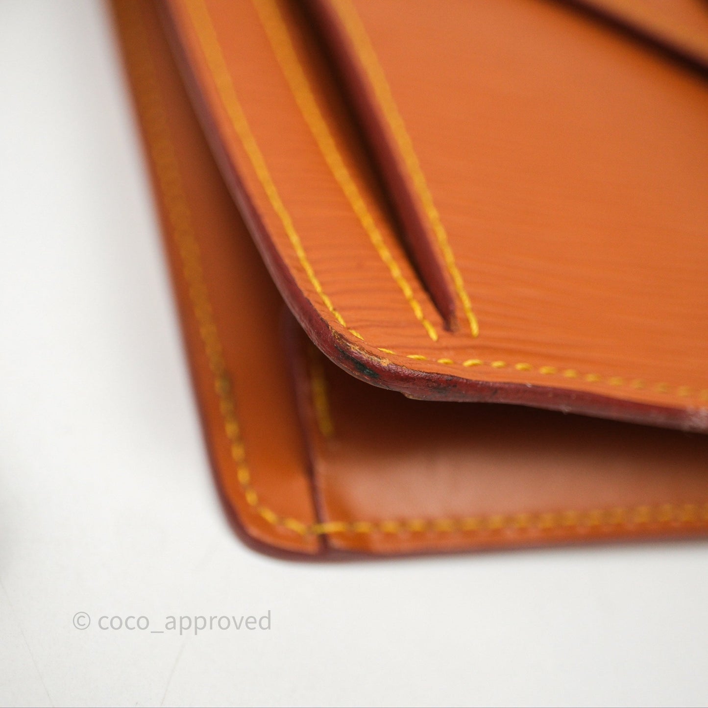 Louis Vuitton Epi Dragonne Clutch Brown Gold Hardware
