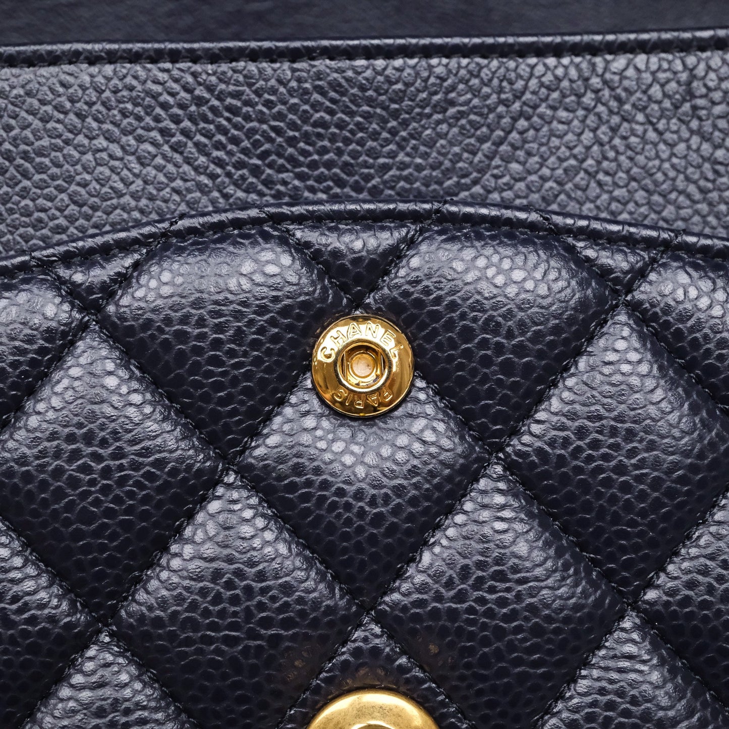Chanel Classic M/L Medium Flap Quilted Navy Caviar Aged Gold Hardware