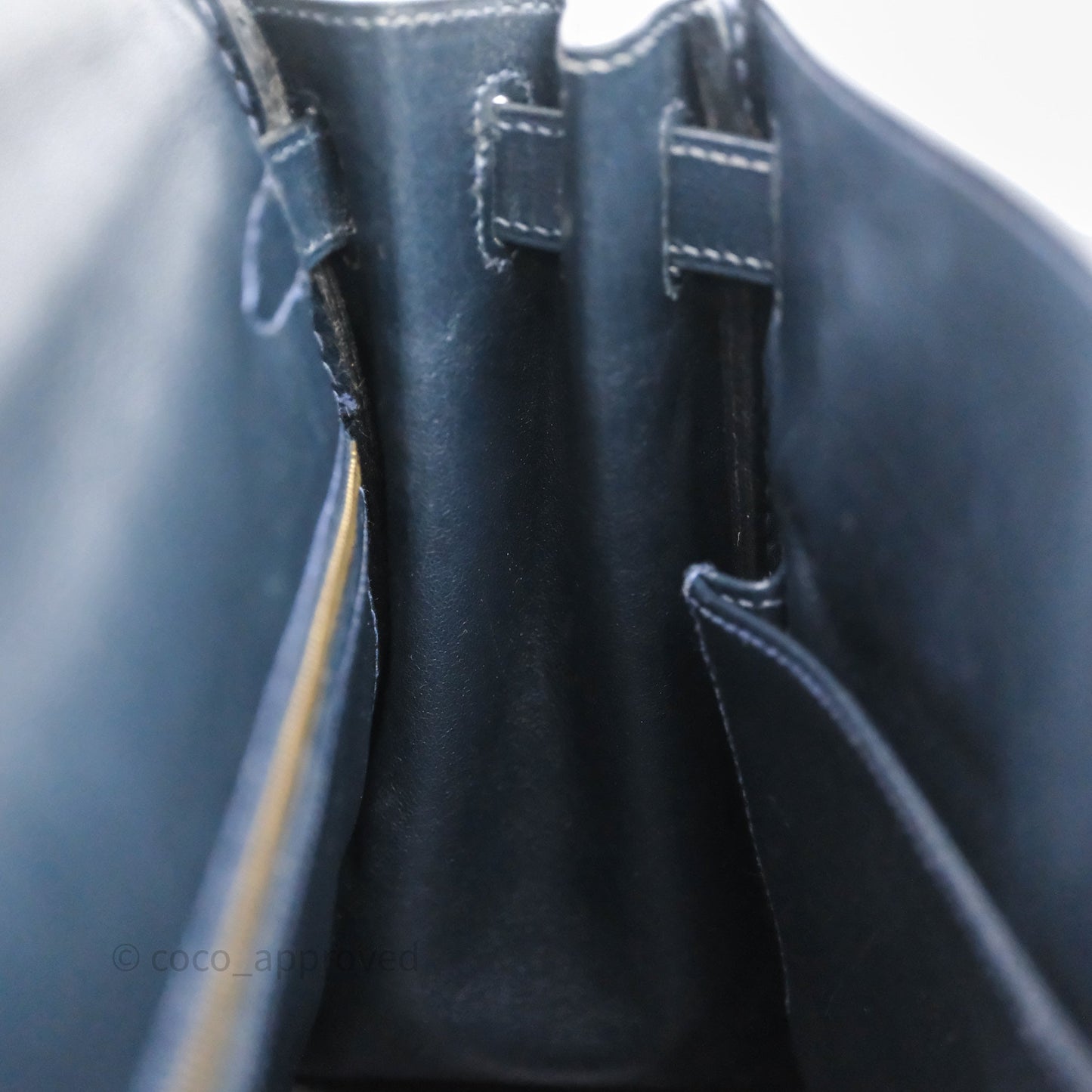 Hermes Kelly 28 Retourne Bleu Nuit 2Z Gold Hardware