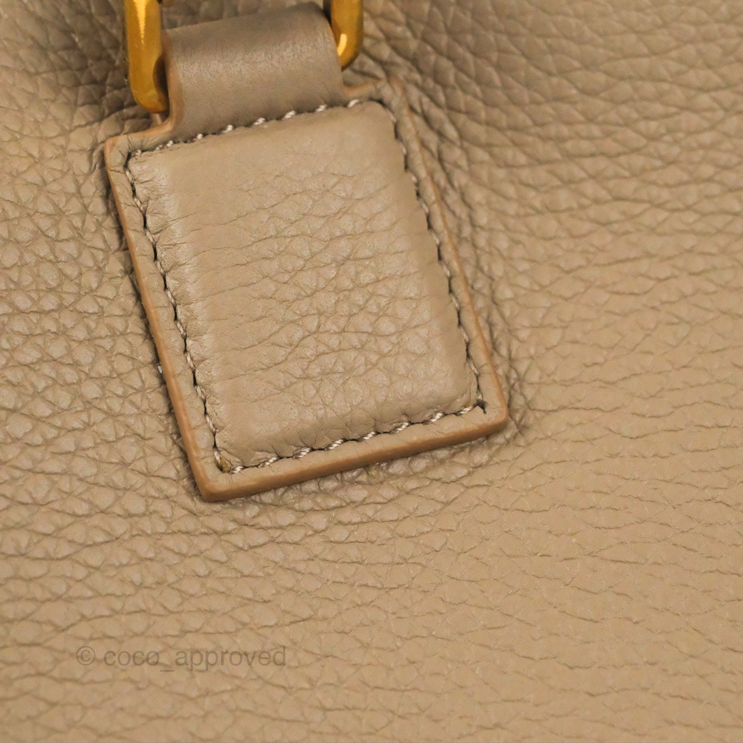 Loewe Amazona 23 Bag Sand Soft Grained Calfskin