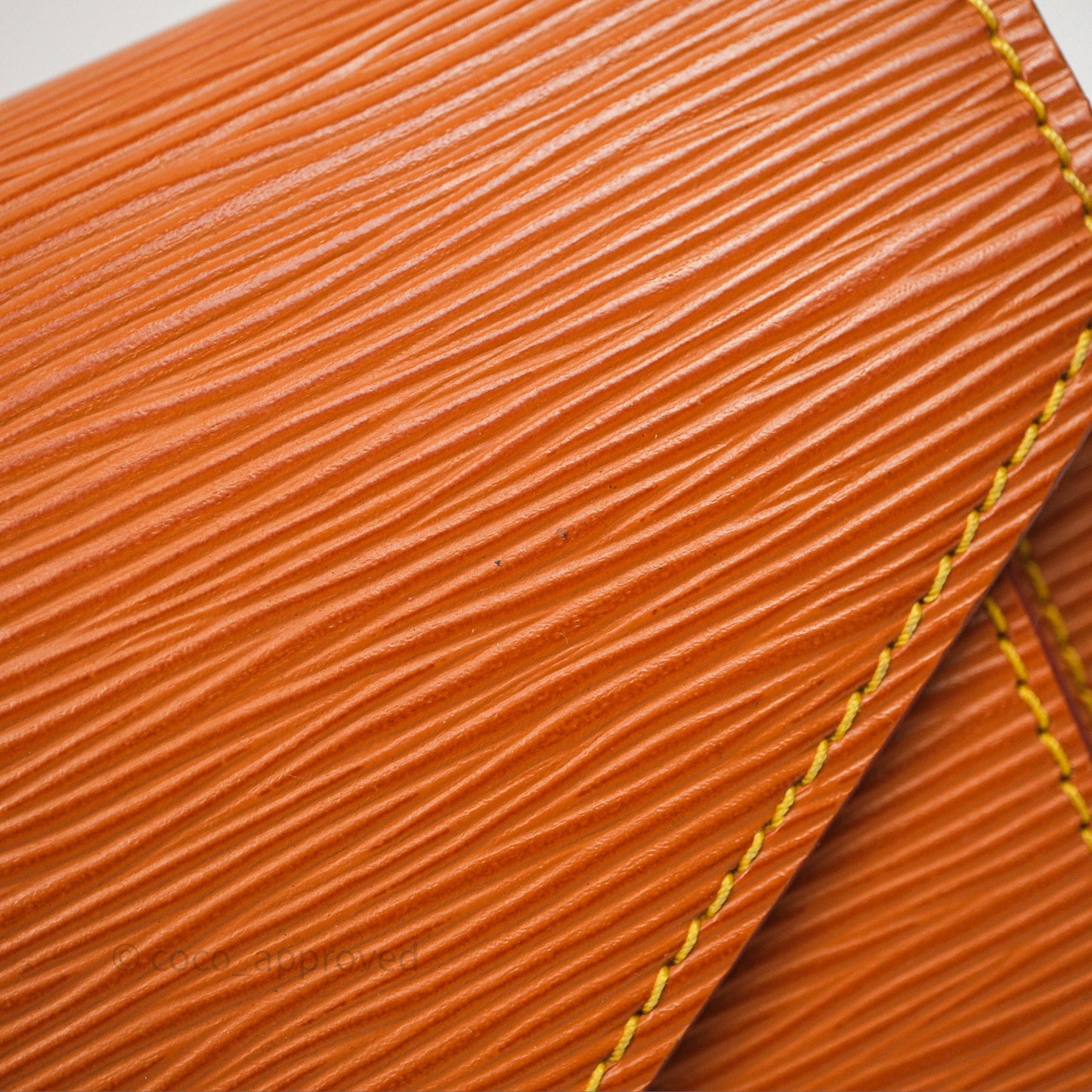 Louis Vuitton Epi Dragonne Clutch Brown Gold Hardware