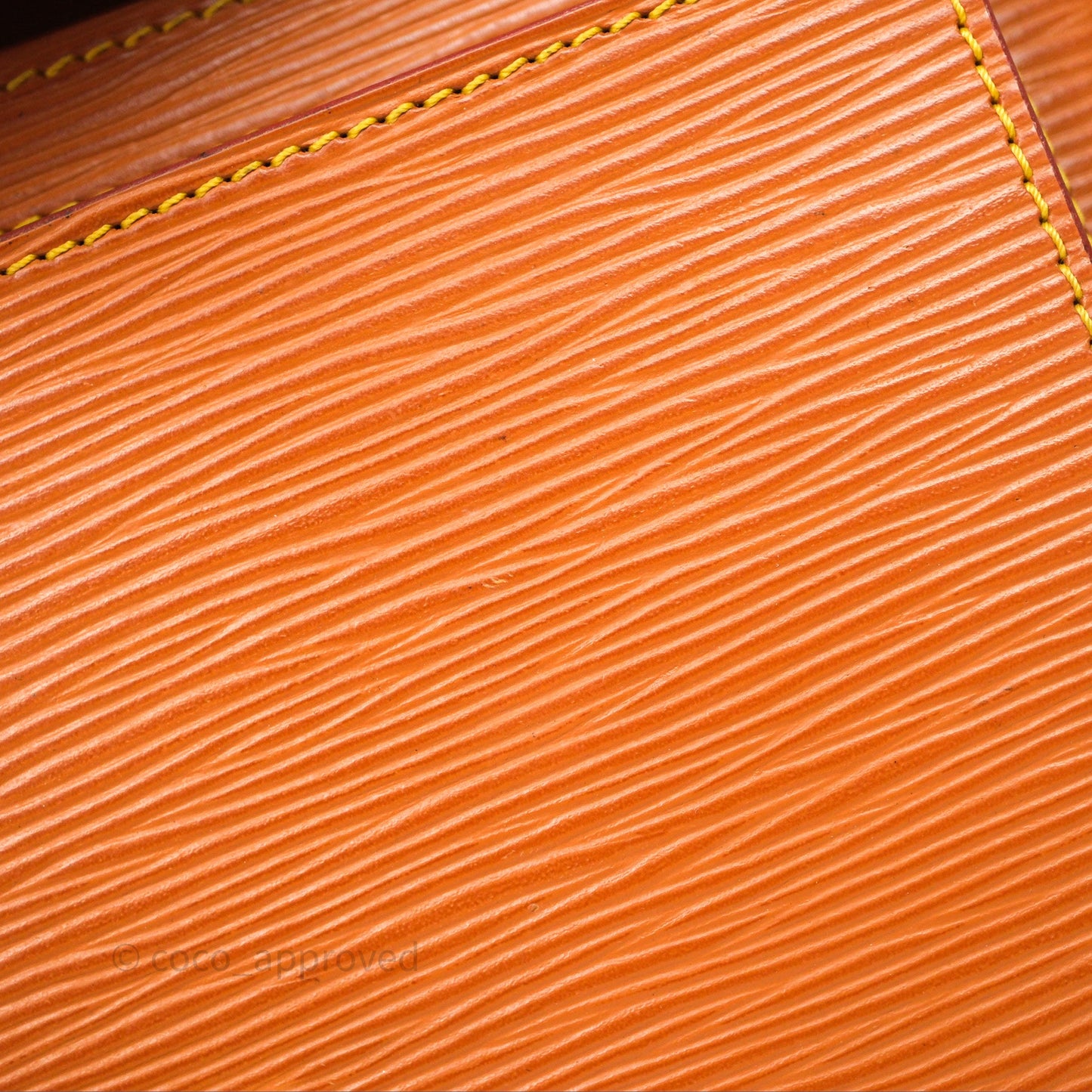 Louis Vuitton Epi Dragonne Clutch Brown Gold Hardware