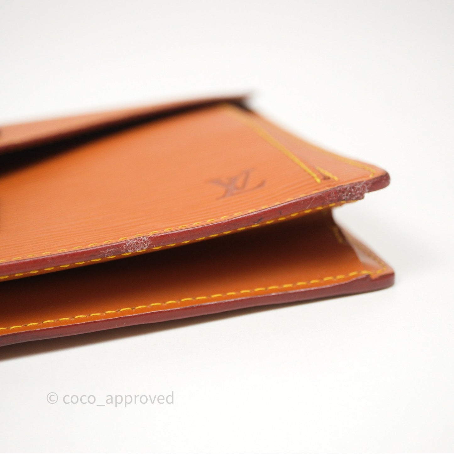 Louis Vuitton Epi Dragonne Clutch Brown Gold Hardware