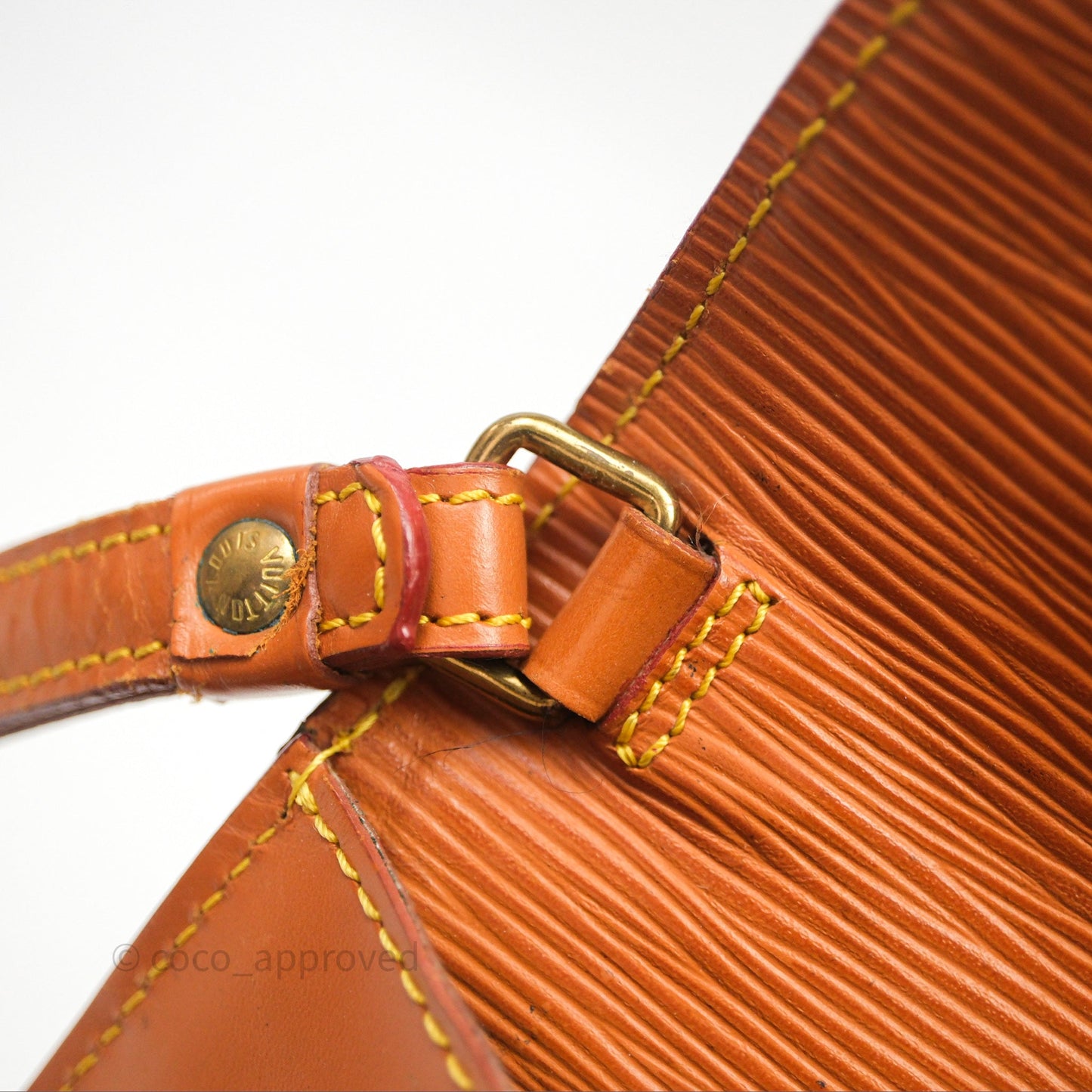 Louis Vuitton Epi Dragonne Clutch Brown Gold Hardware