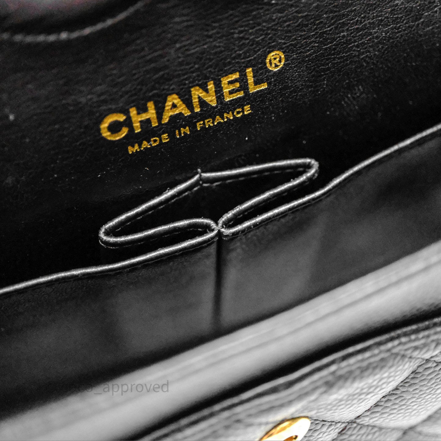 Chanel Classic M/L Medium Flap Quilted Black Caviar Gold Hardware