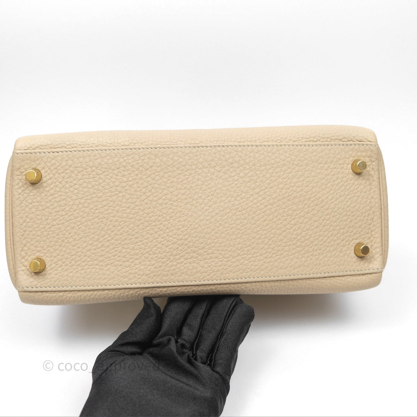 Hermè Kelly 28 Trench S2 Togo Gold Hardware
