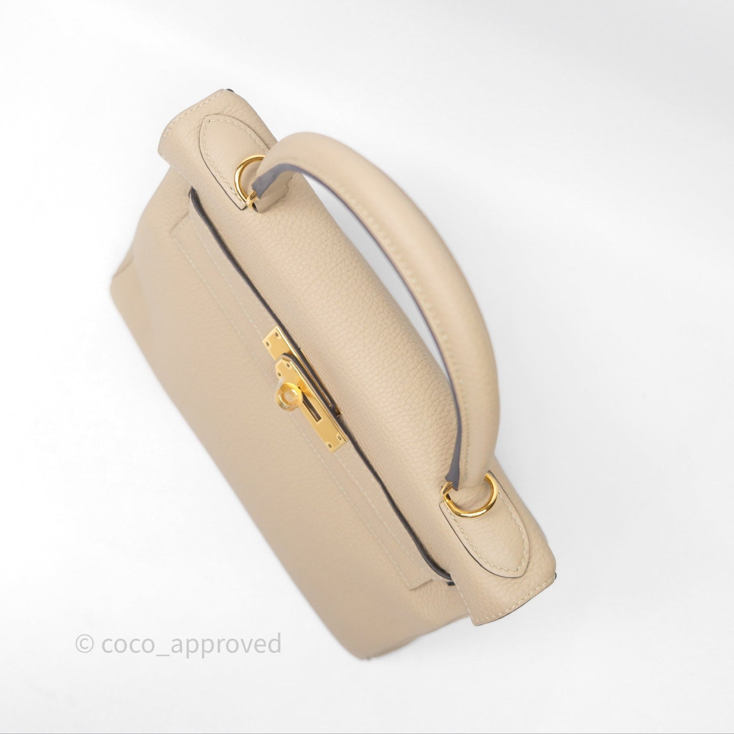 Hermè Kelly 28 Trench S2 Togo Gold Hardware