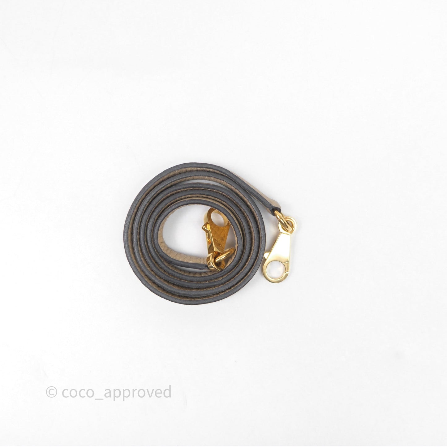 Hermè Kelly 28 Trench S2 Togo Gold Hardware