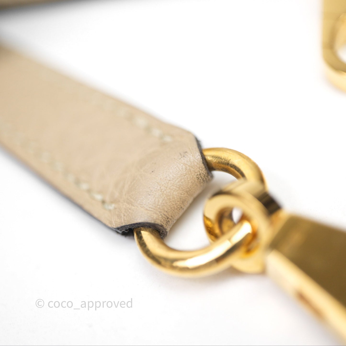 Hermè Kelly 28 Trench S2 Togo Gold Hardware