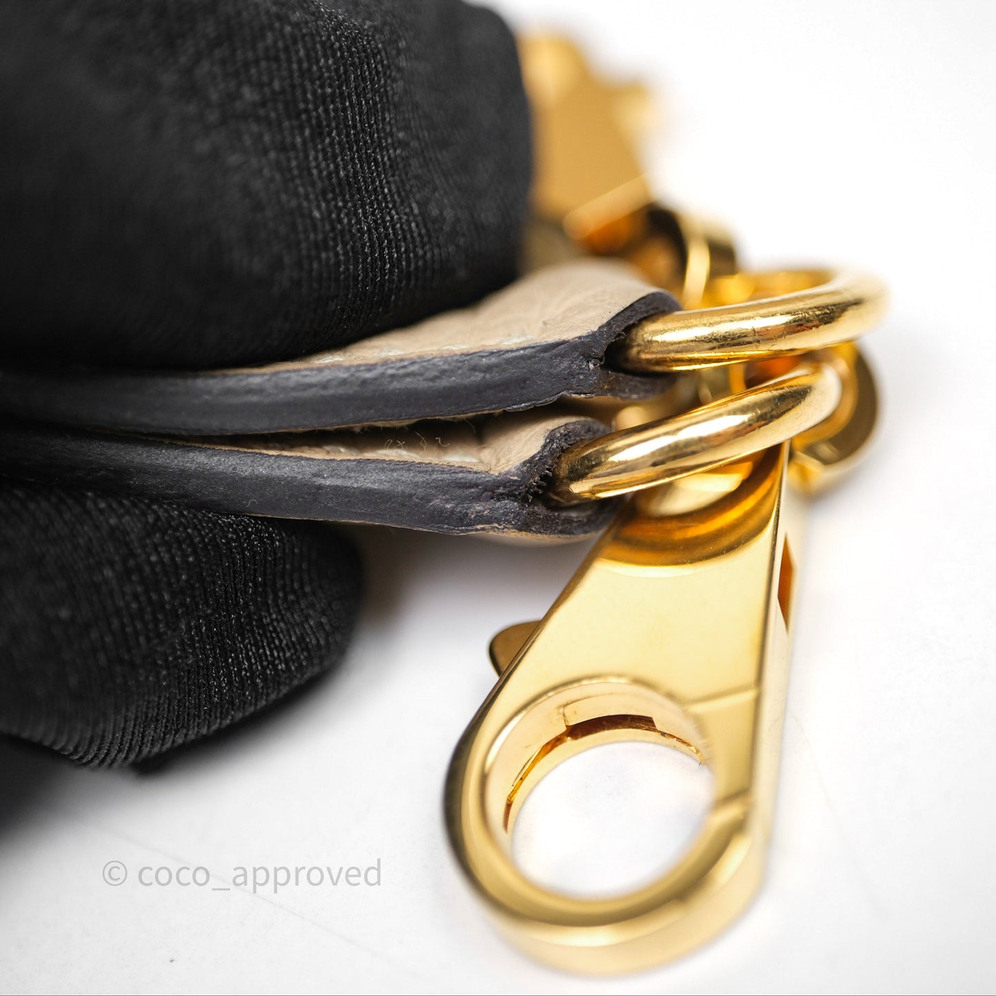 Hermè Kelly 28 Trench S2 Togo Gold Hardware