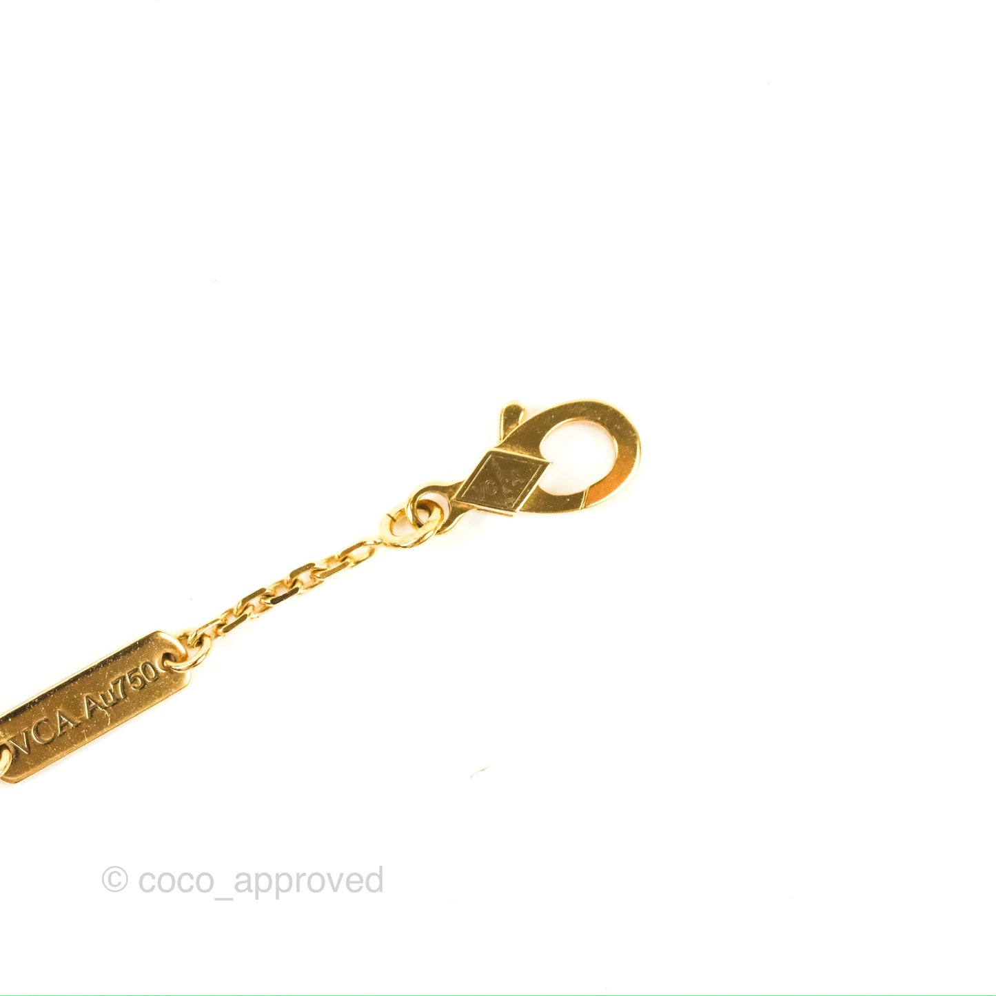 Van Cleef & Arpels Vintage Alhambra Pendant Red Carnelian Yellow Gold