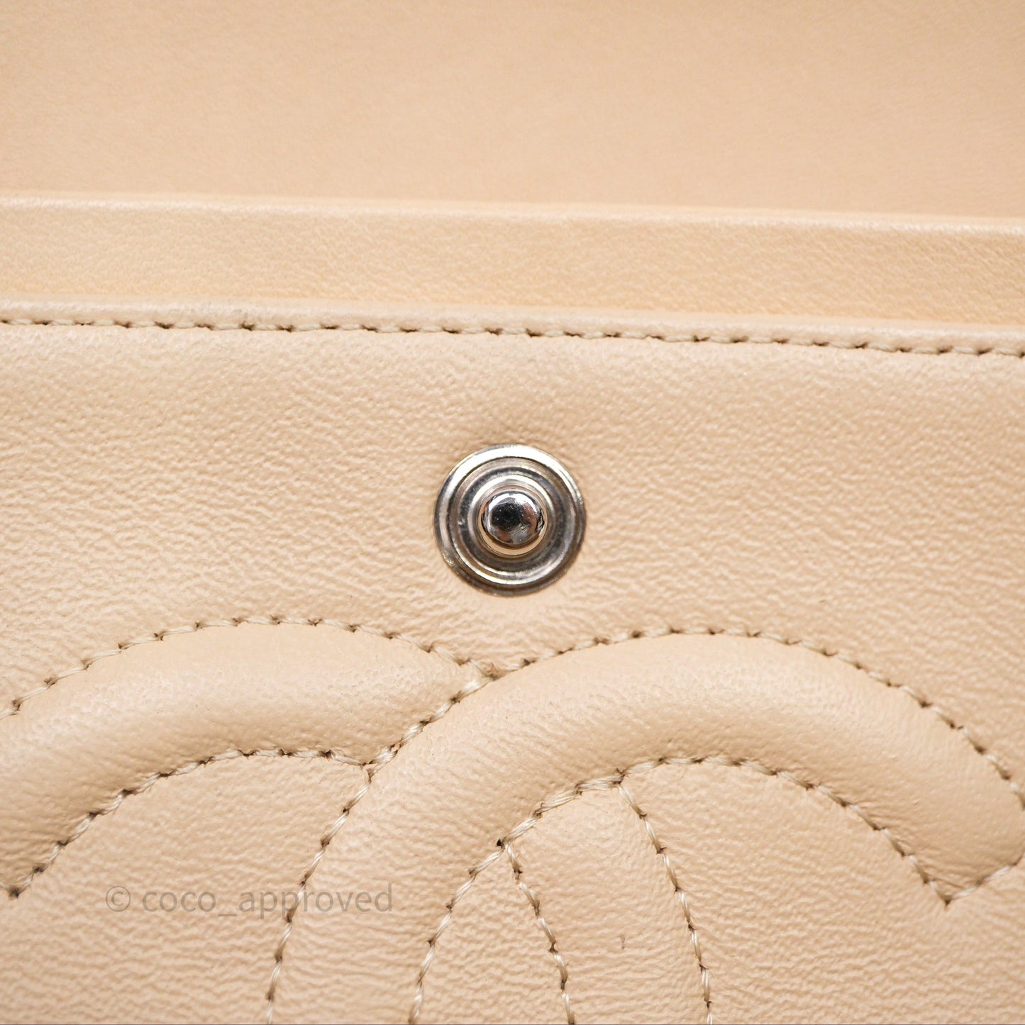 Chanel Classic M/L Medium Flap Quilted Beige Lambskin Silver Hardware
