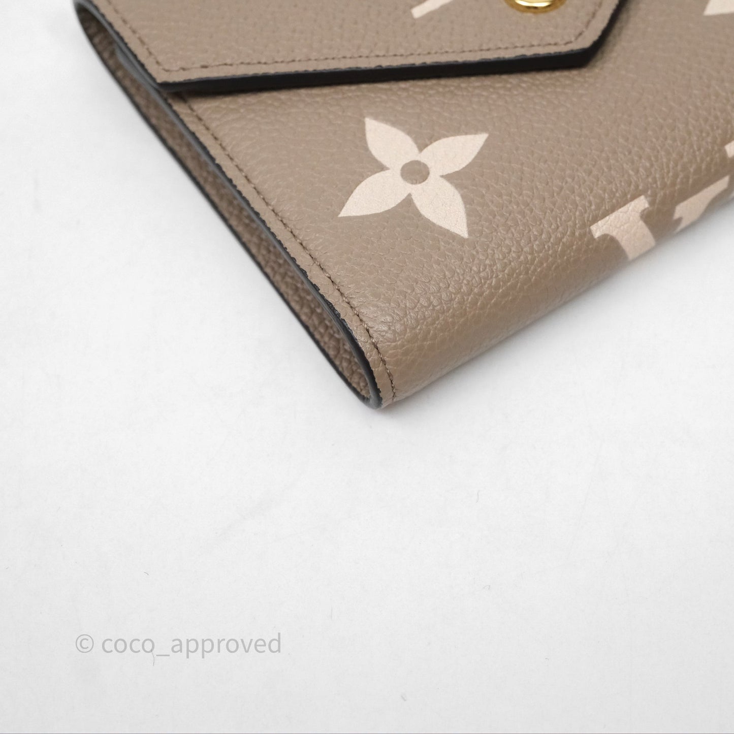 Louis Vuitton Victorine Wallet Monogram Empreinte Dove/Cream