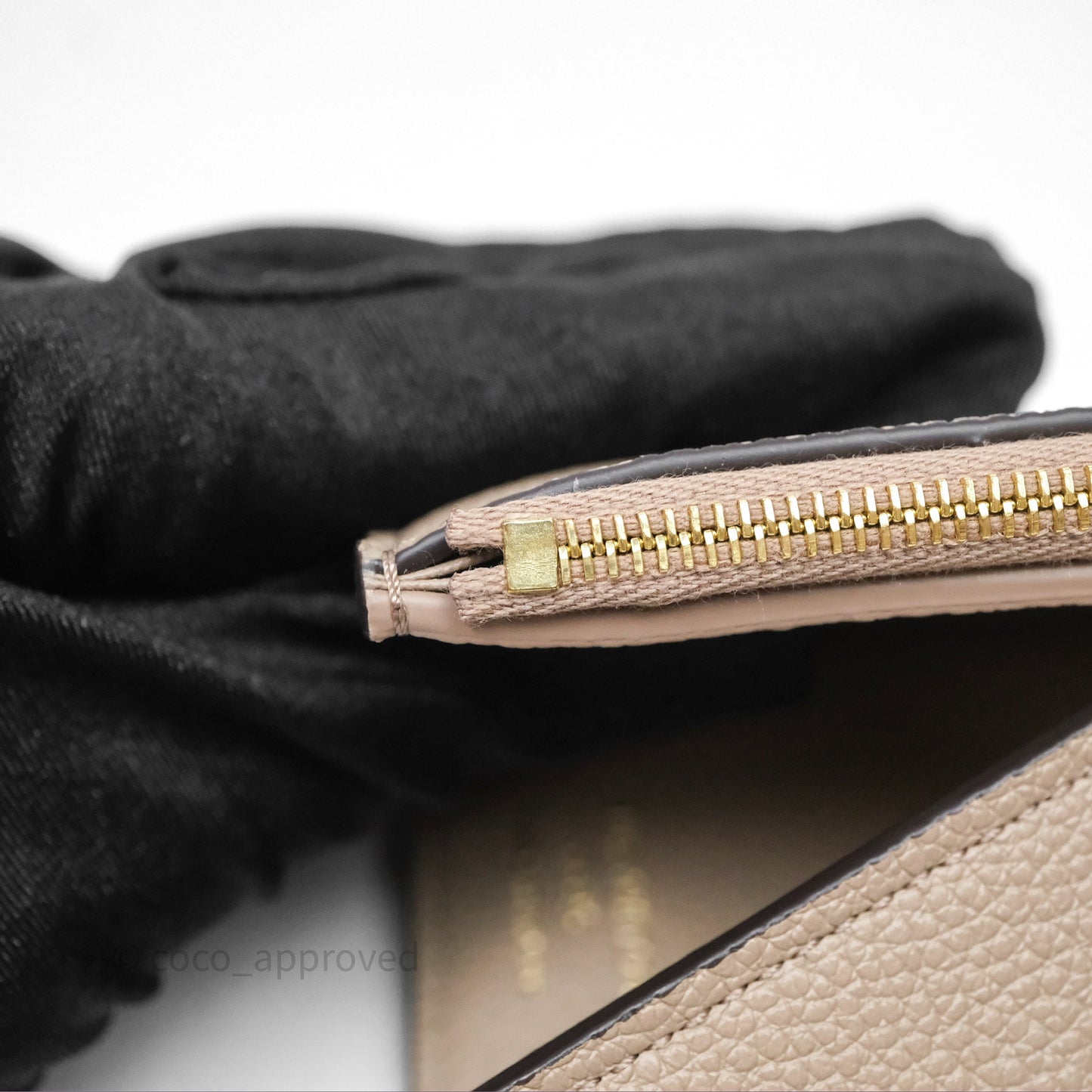 Louis Vuitton Victorine Wallet Monogram Empreinte Dove/Cream