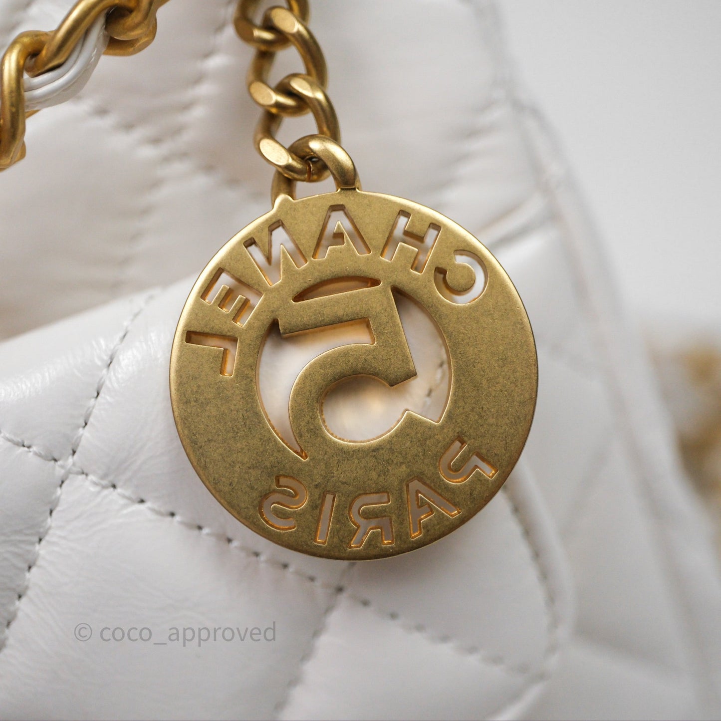 Chanel Small Wavy CC Hobo White Shiny Crumpled Calfskin Aged Gold Hardware