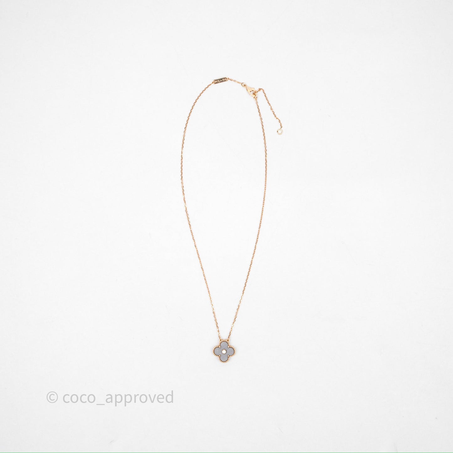 Van Cleef & Arpels Vintage Alhambra Pendant Silver Obsidian Diamond Mother-of-pearl Rose Gold