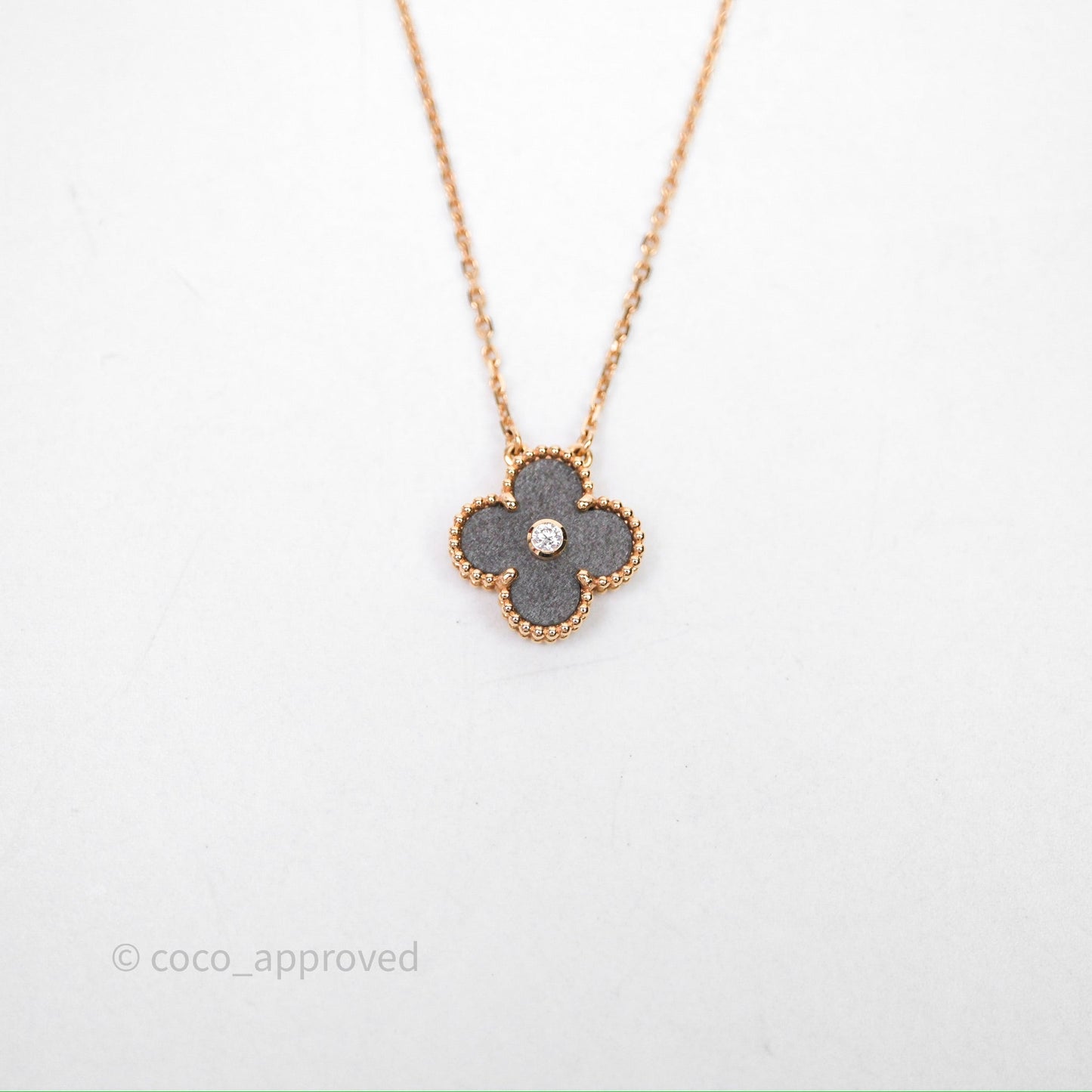 Van Cleef & Arpels Vintage Alhambra Pendant Silver Obsidian Diamond Mother-of-pearl Rose Gold