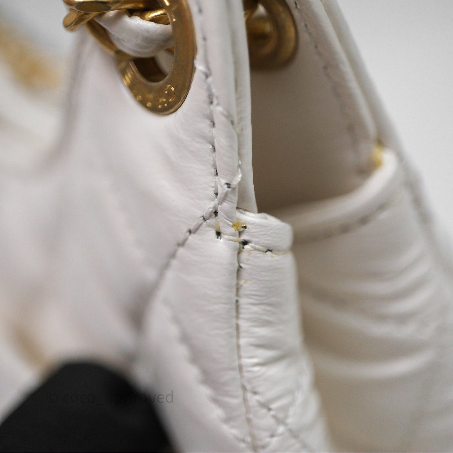 Chanel Small Wavy CC Hobo White Shiny Crumpled Calfskin Aged Gold Hardware