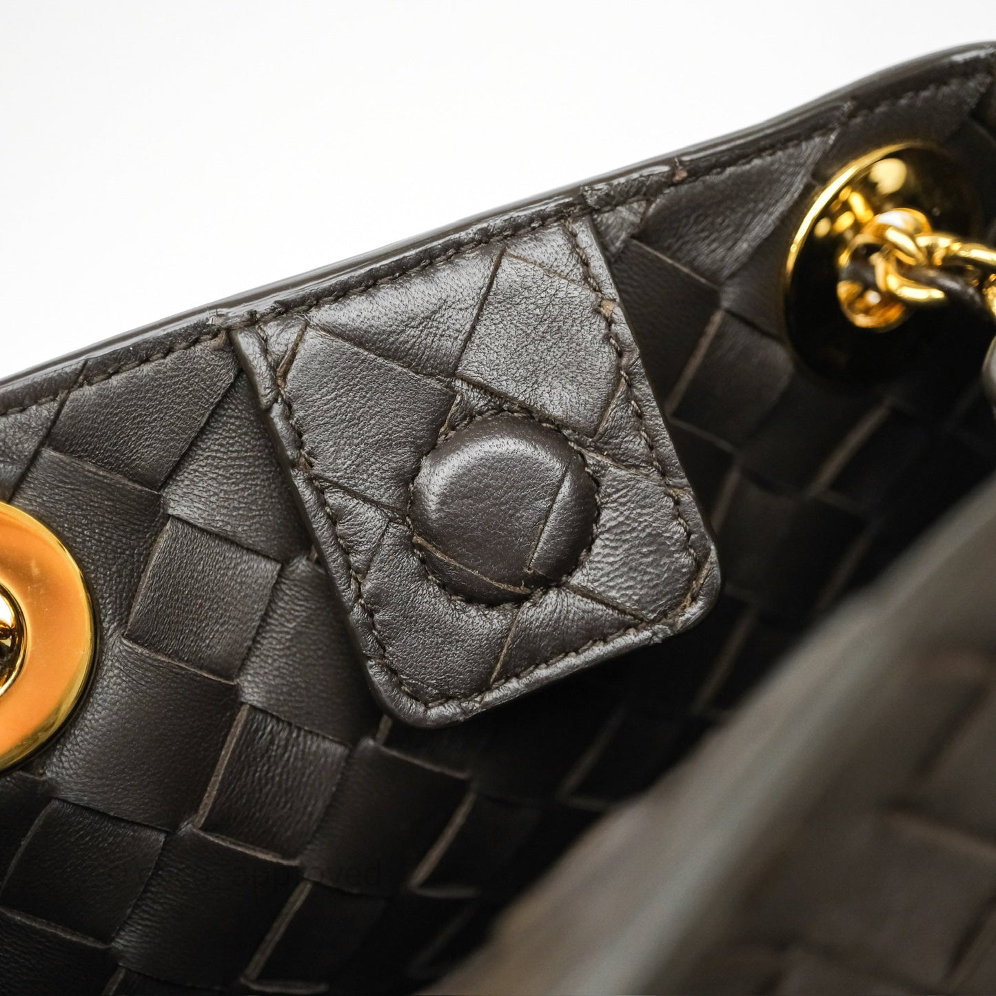 Bottega Veneta Small Parachute Chain Fondant Lambskin