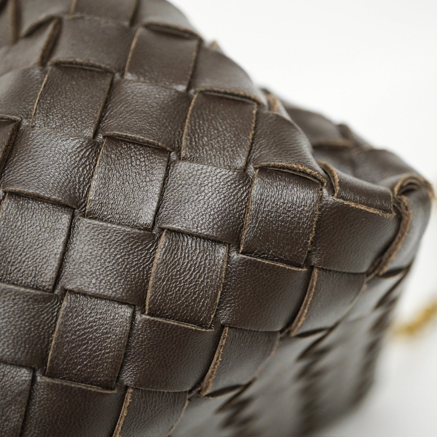 Bottega Veneta Small Parachute Chain Fondant Lambskin