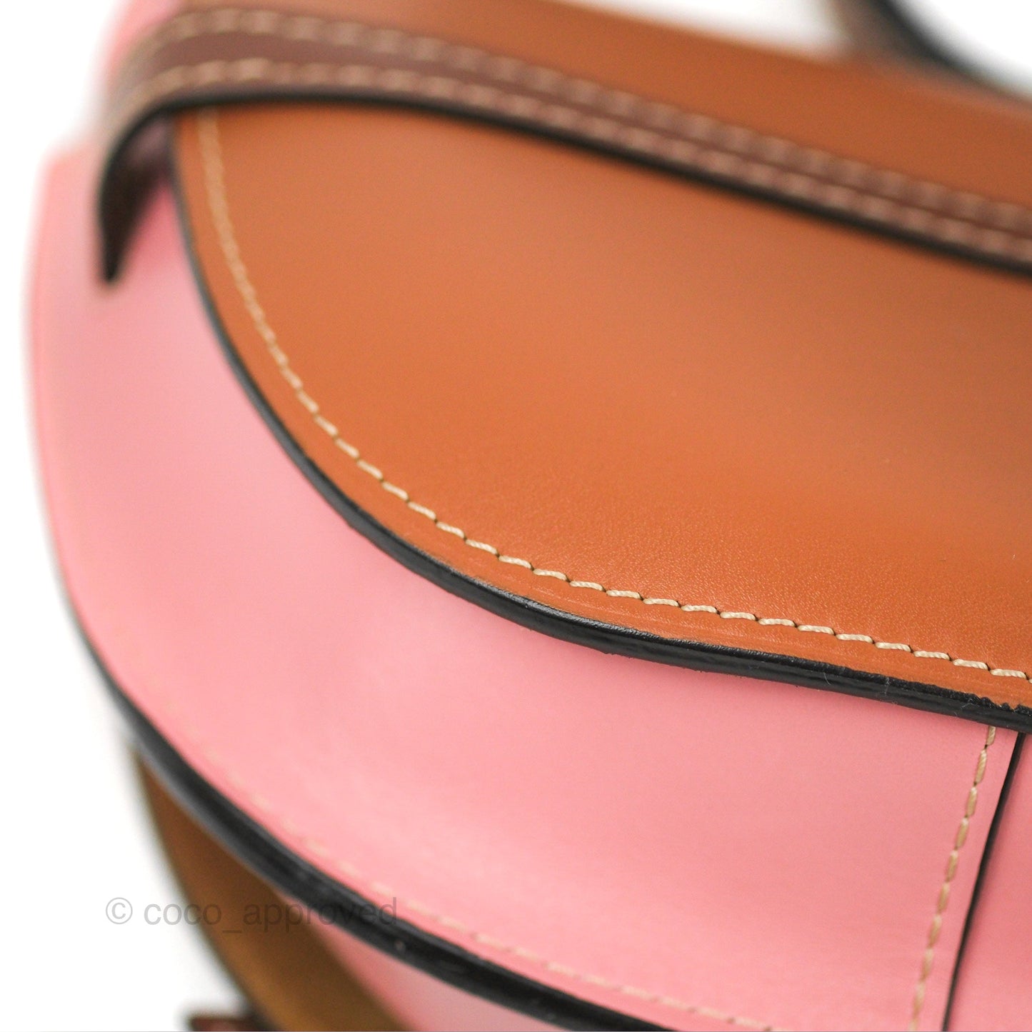 Loewe Small Gate Bag Smooth Calfskin in Tan/Pink