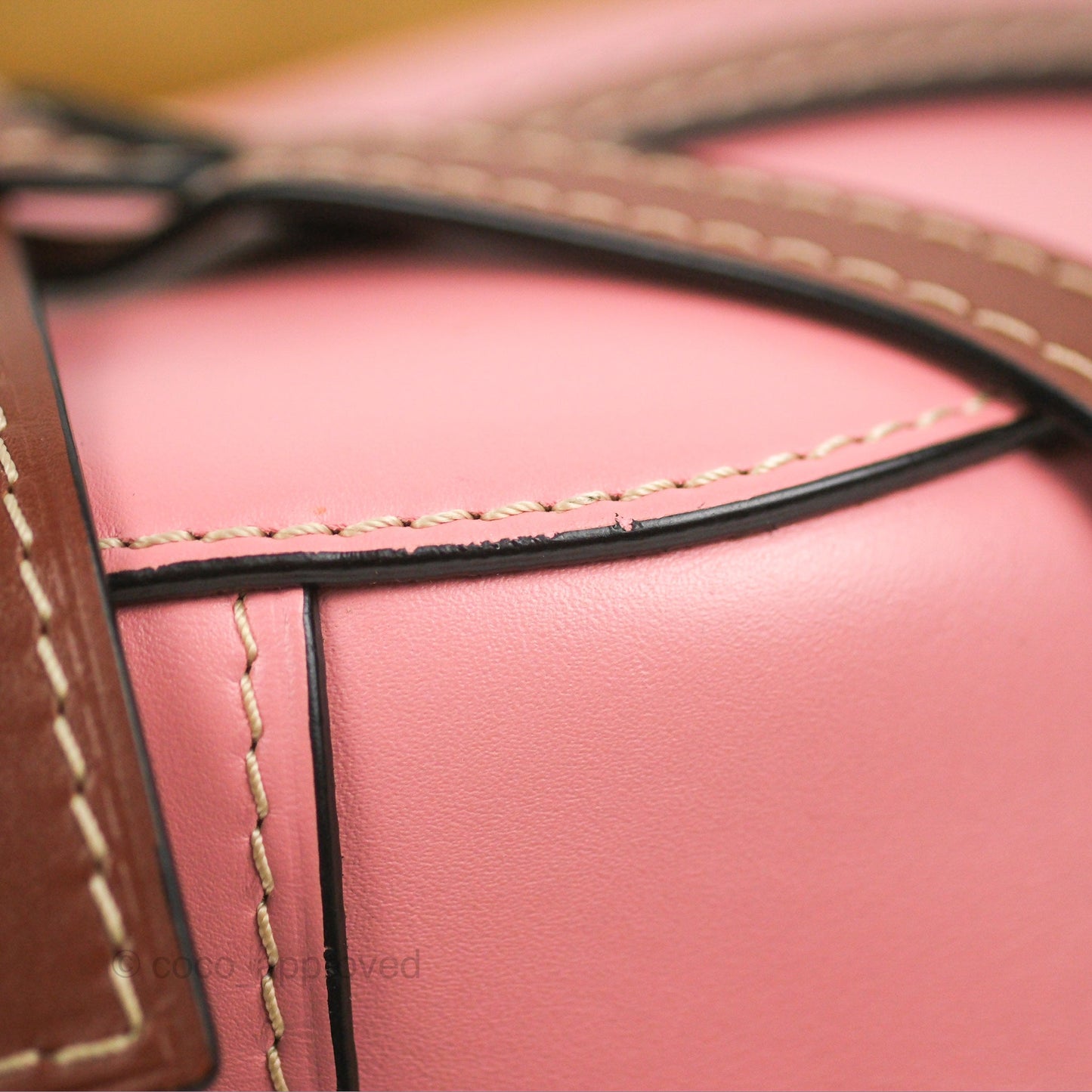 Loewe Small Gate Bag Smooth Calfskin in Tan/Pink