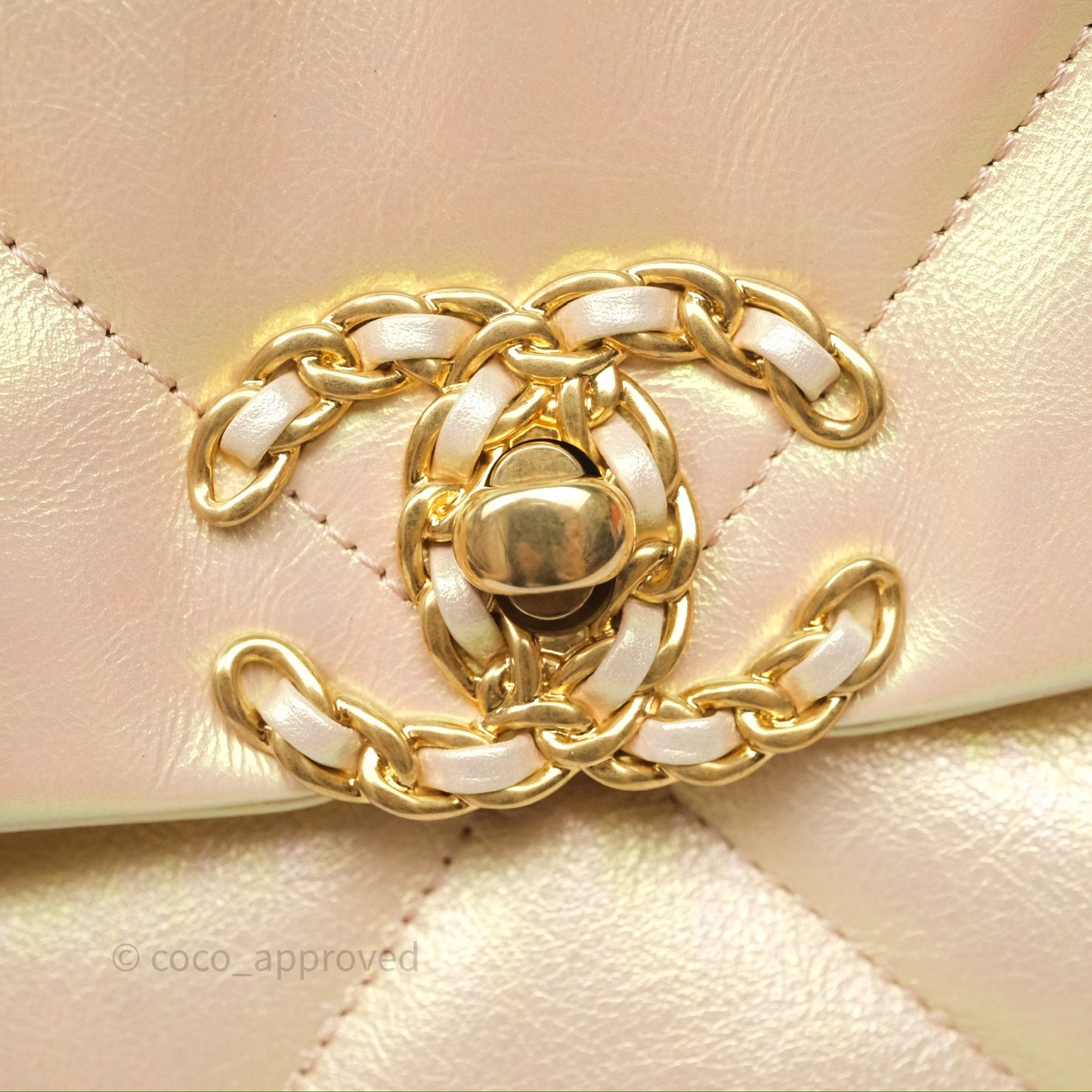 Chanel 19 Small Iridescent Pink Mixed Hardware