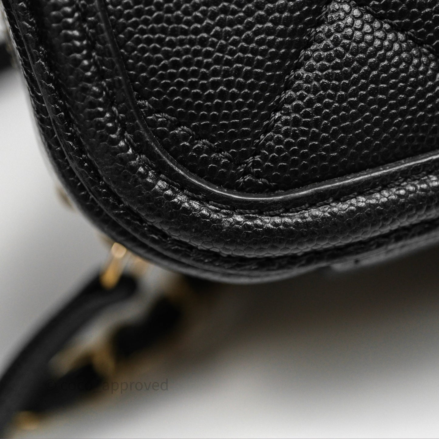 Chanel Quilted Medium CC Filigree Vanity Case Black Caviar Aged Gold Hardware