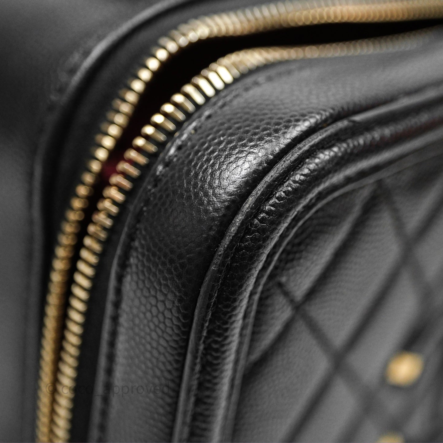 Chanel Quilted Medium CC Filigree Vanity Case Black Caviar Aged Gold Hardware