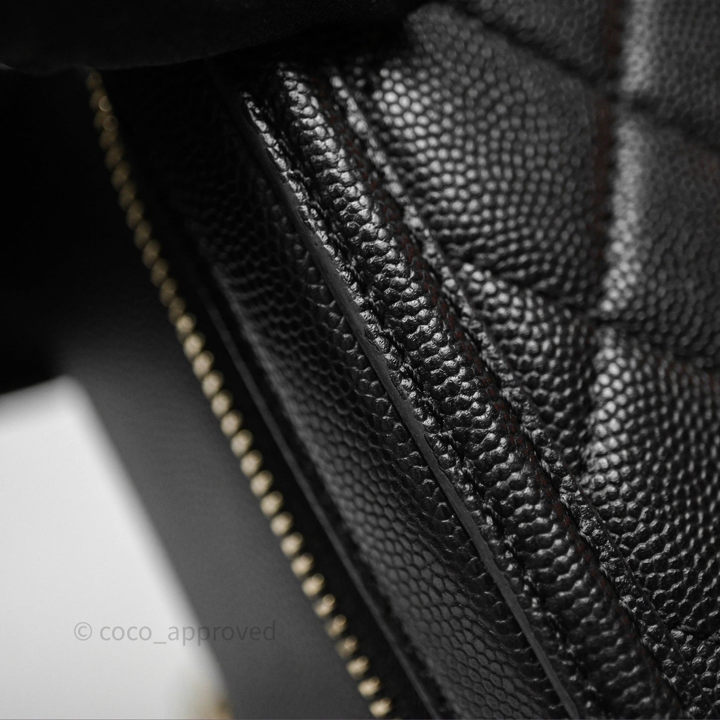 Chanel Quilted Medium CC Filigree Vanity Case Black Caviar Aged Gold Hardware