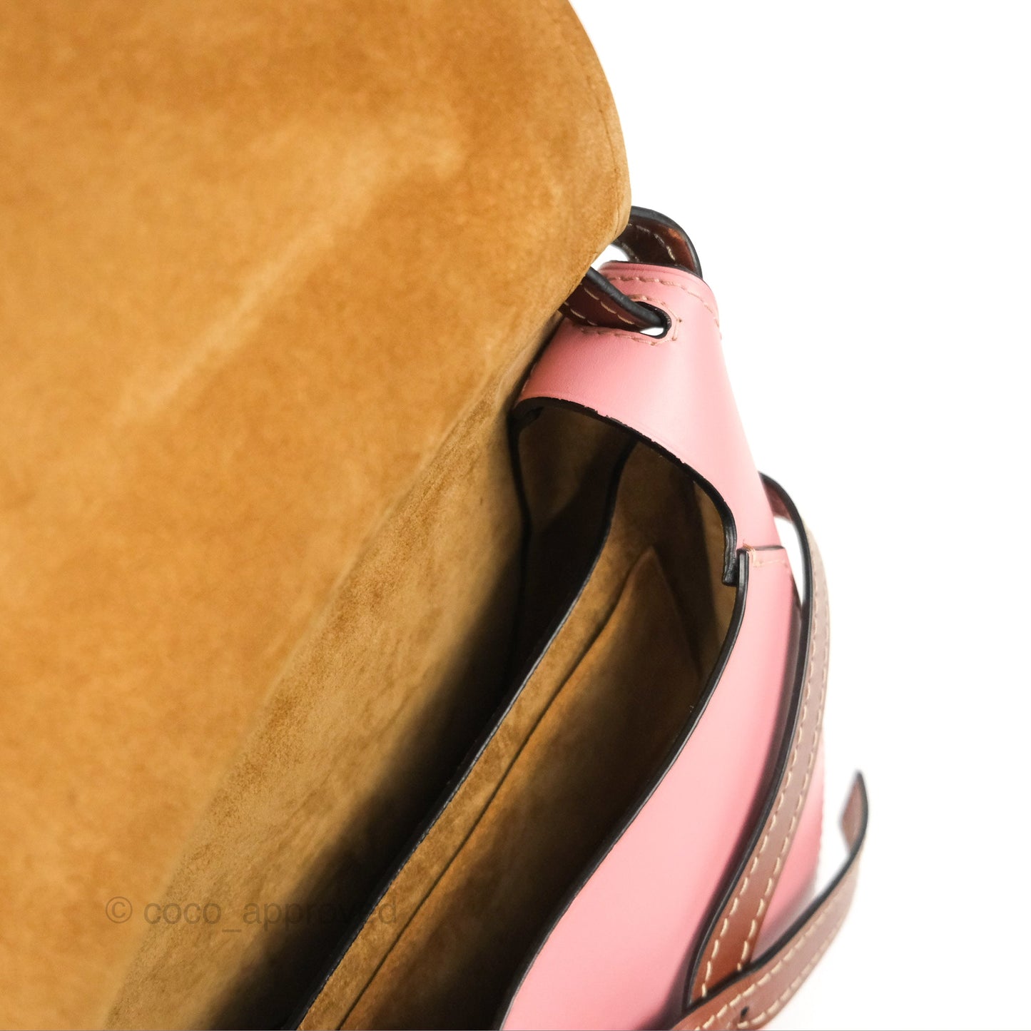 Loewe Small Gate Bag Smooth Calfskin in Tan/Pink
