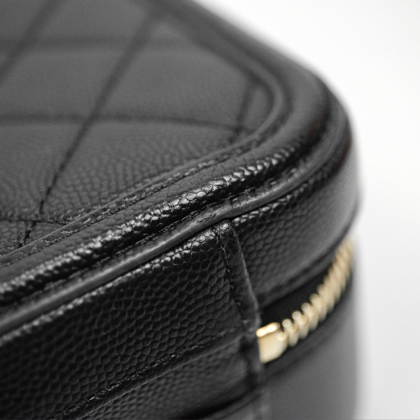 Chanel Quilted Medium CC Filigree Vanity Case Black Caviar Aged Gold Hardware