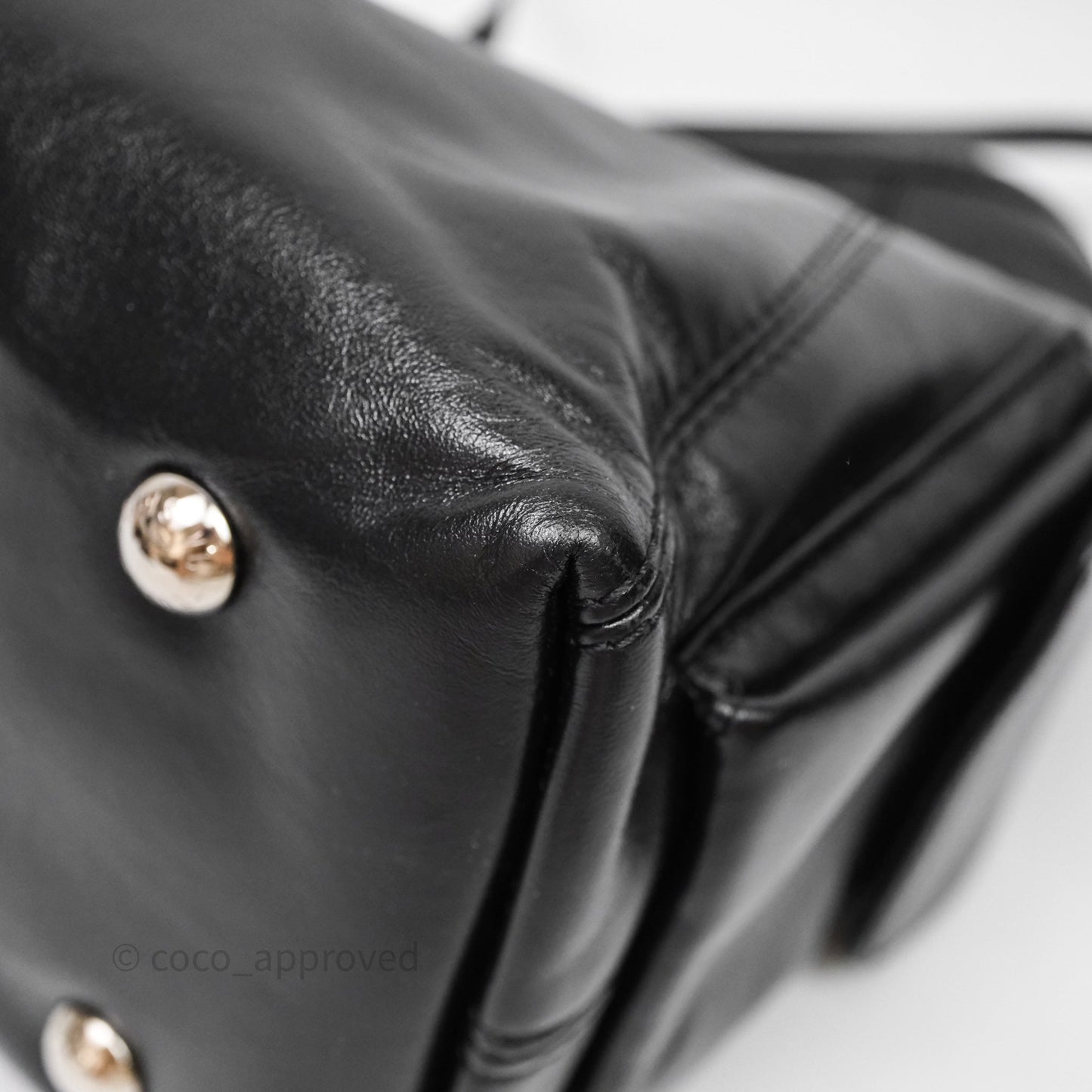 Louis Vuitton CarryAll Vibe PM Black