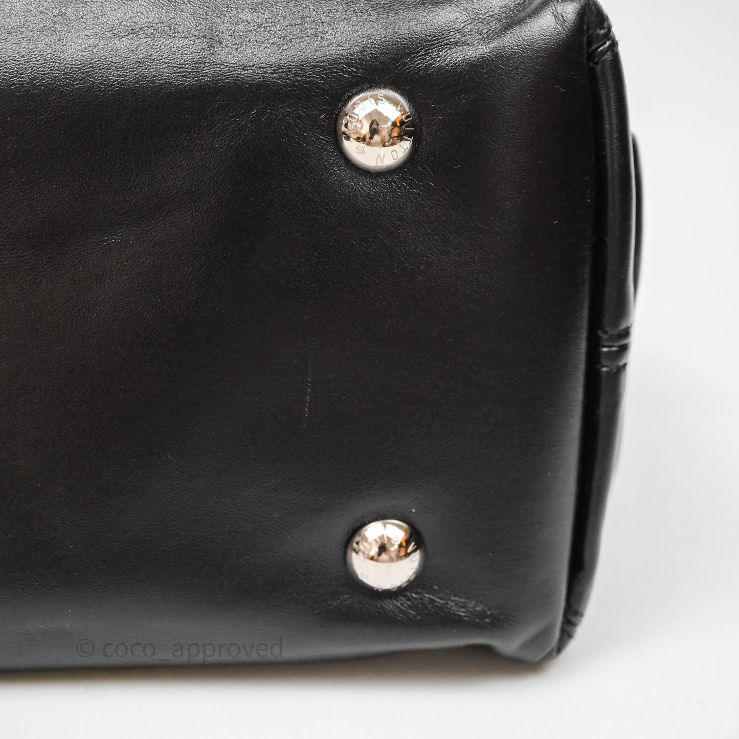 Louis Vuitton CarryAll Vibe PM Black