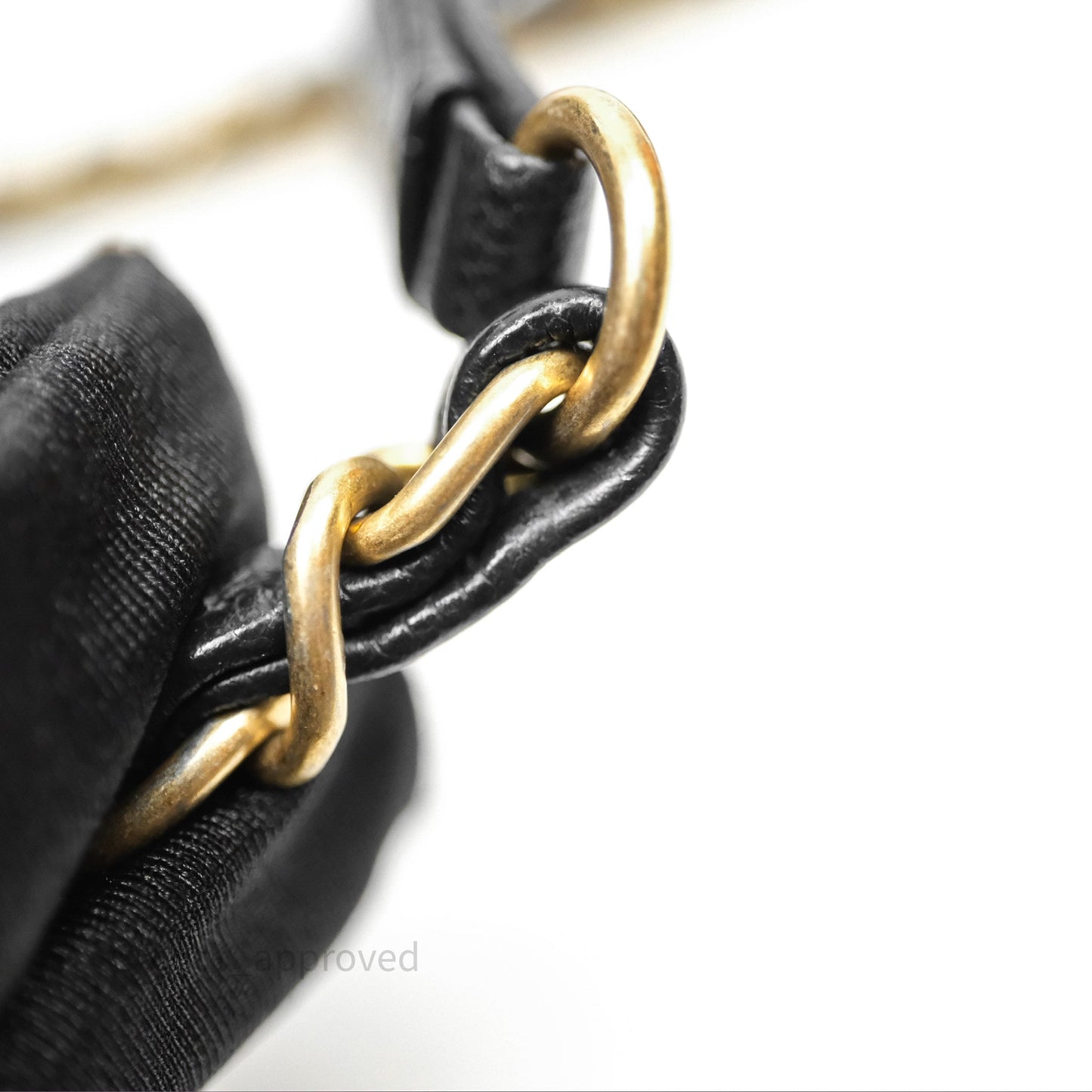 Chanel Quilted Medium CC Filigree Vanity Case Black Caviar Aged Gold Hardware