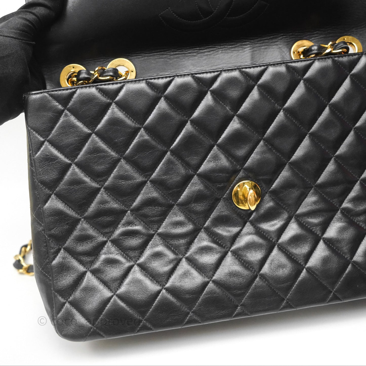 Chanel Vintage Jumbo Single Flap Black Lambskin 24K Gold Hardware