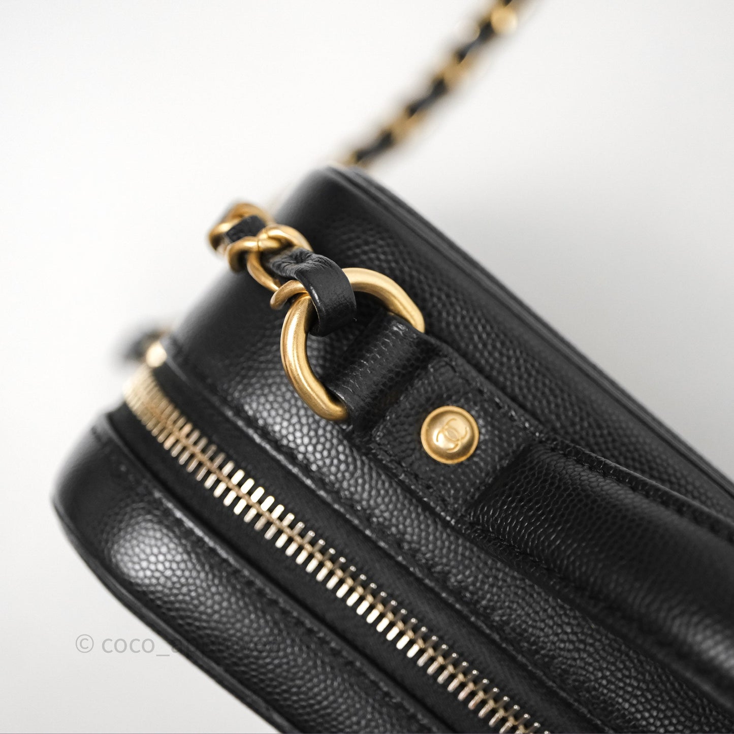Chanel Quilted Medium CC Filigree Vanity Case Black Caviar Aged Gold Hardware