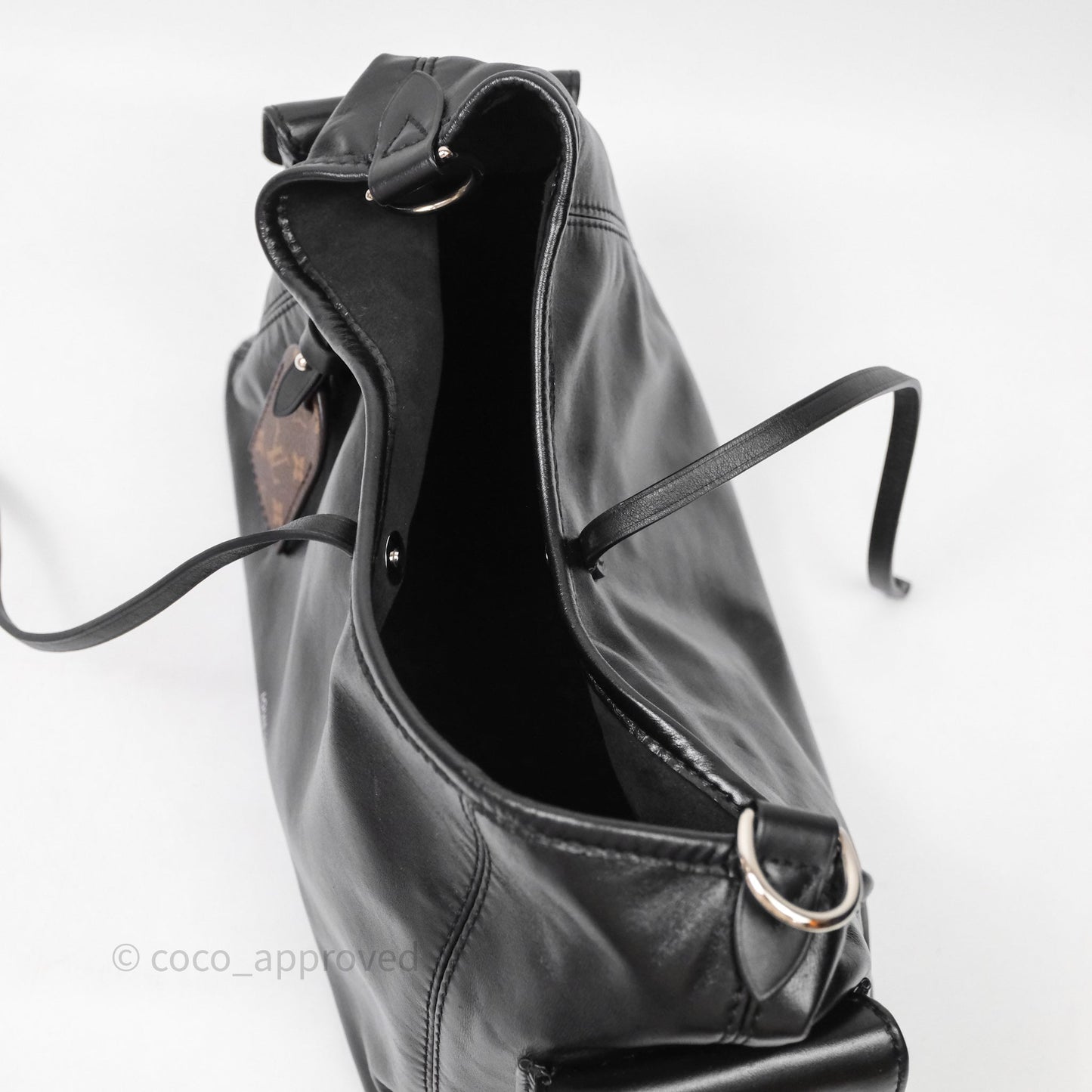 Louis Vuitton CarryAll Vibe PM Black