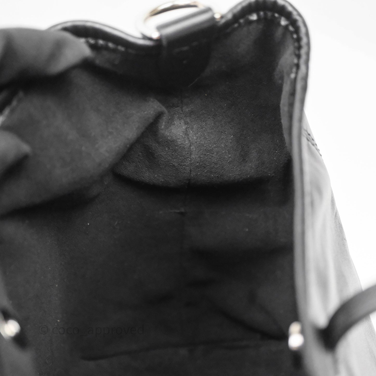 Louis Vuitton CarryAll Vibe PM Black