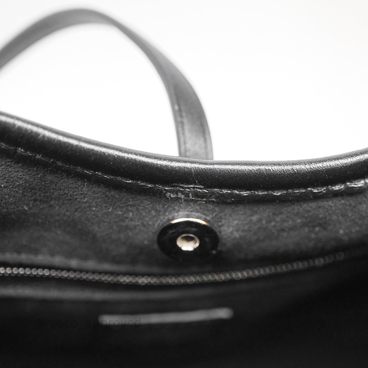 Louis Vuitton CarryAll Vibe PM Black