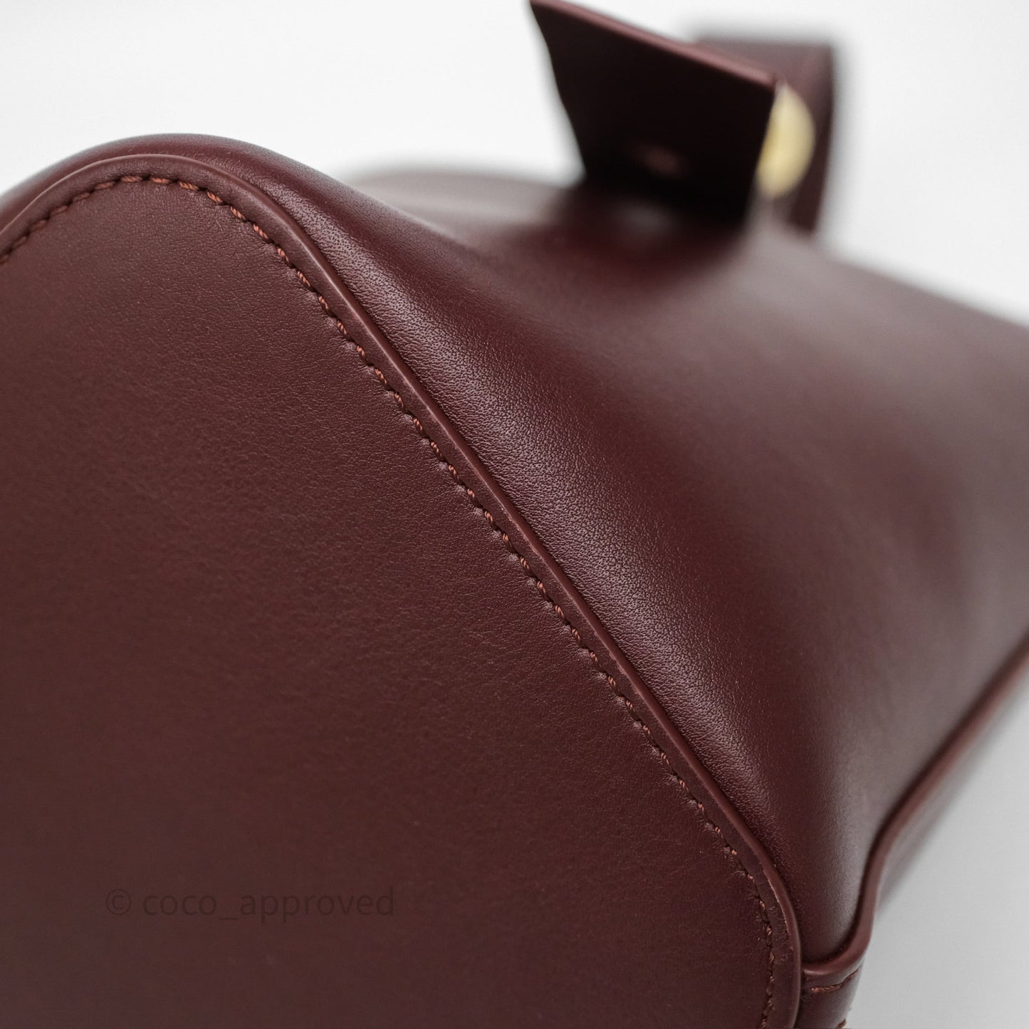 Loewe Mini Pebble Bucket in Smooth Calfskin Dark Burgundy