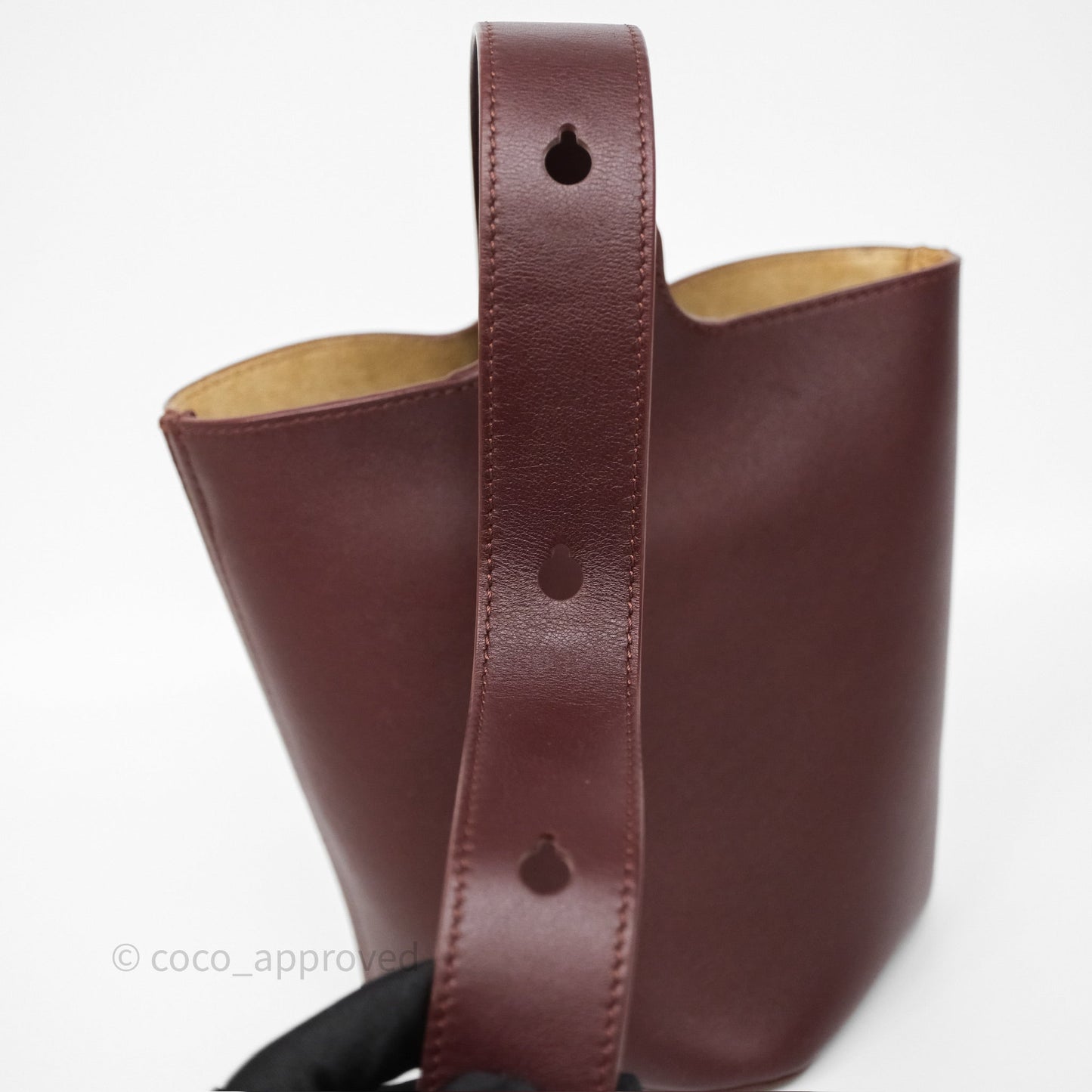 Loewe Mini Pebble Bucket in Smooth Calfskin Dark Burgundy