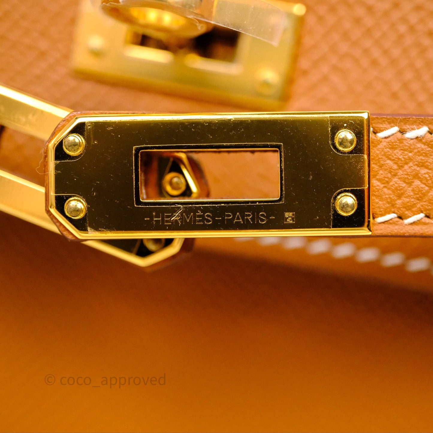 Hermès Kelly 25 Sellier Gold 37 Epsom Gold Hardware