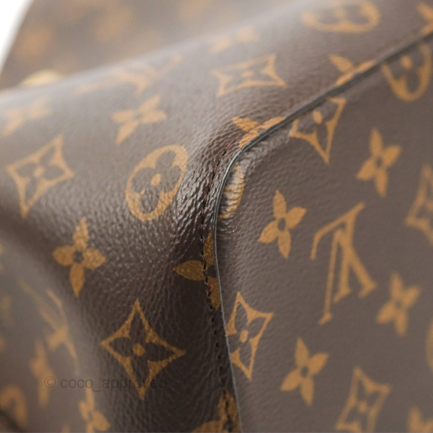 Louis Vuitton Neonoe Bucket Bag MM Monogram Canvas Rose Poudre